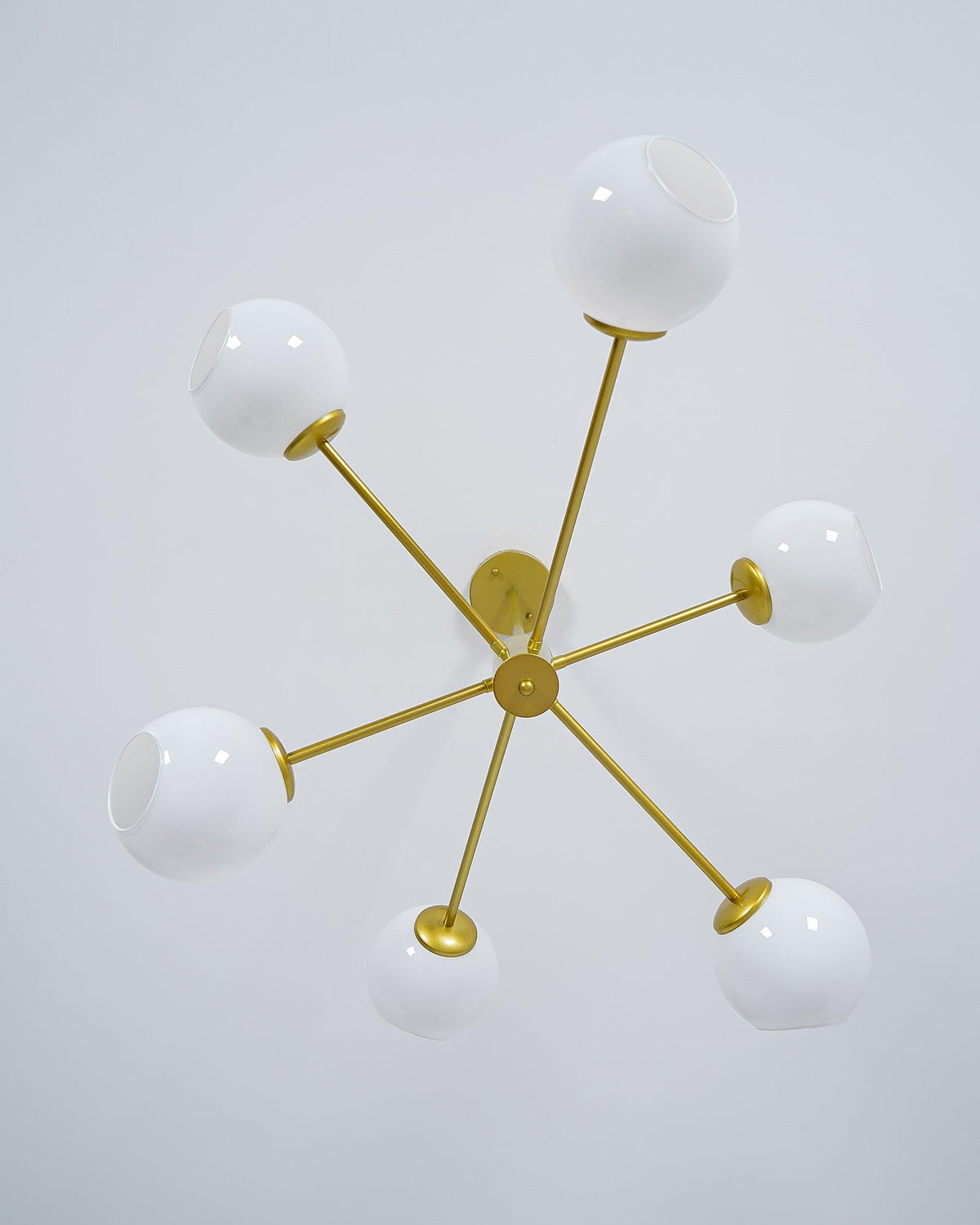 Aristin kroonluchter met gestaggerd glas 6-verlichting