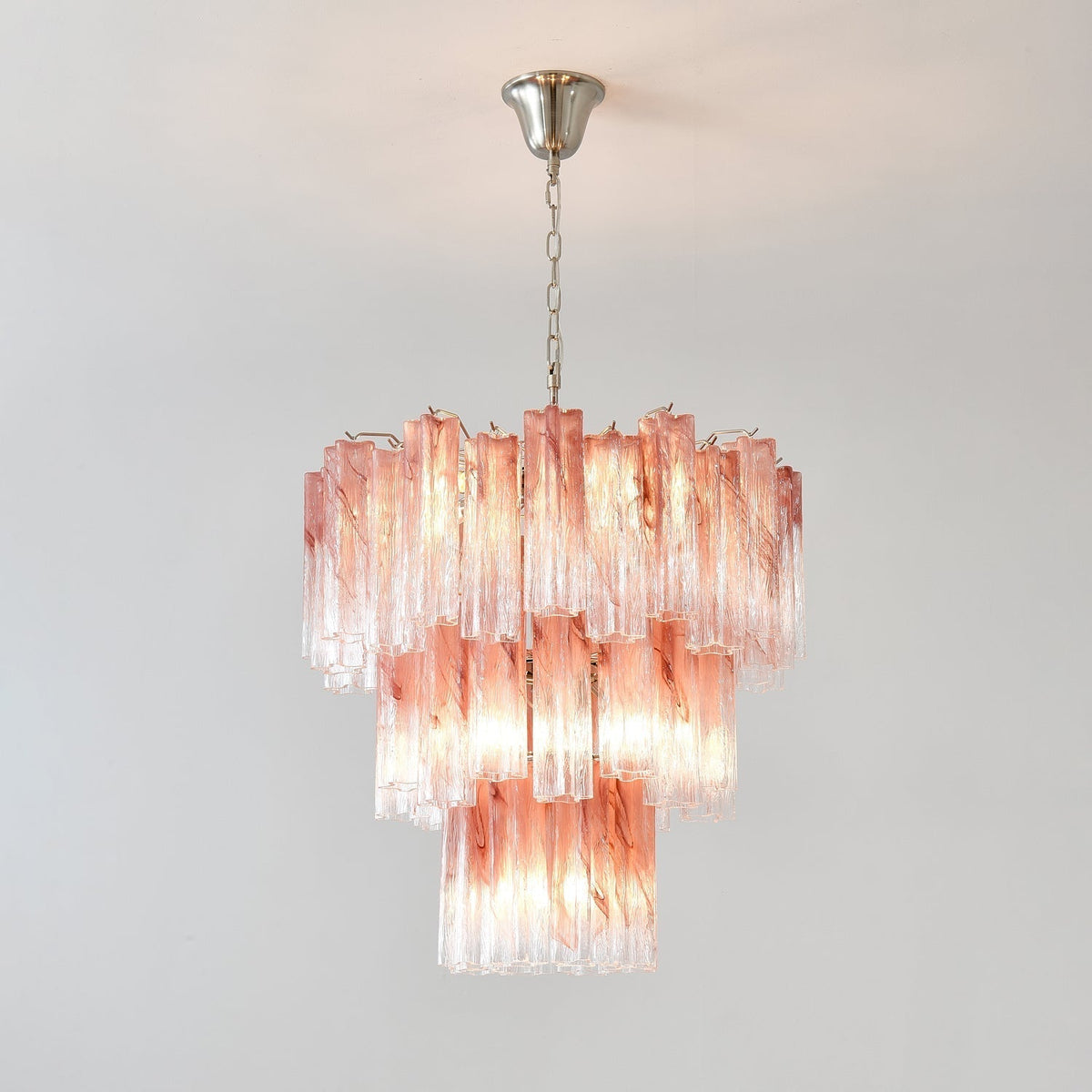 Liorinira kroonluchter met roze glazen buizen, gelaagd modern