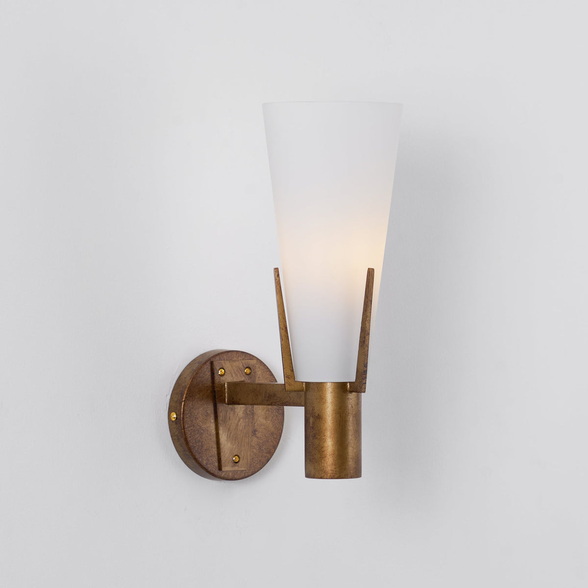 Vatalel wandlamp