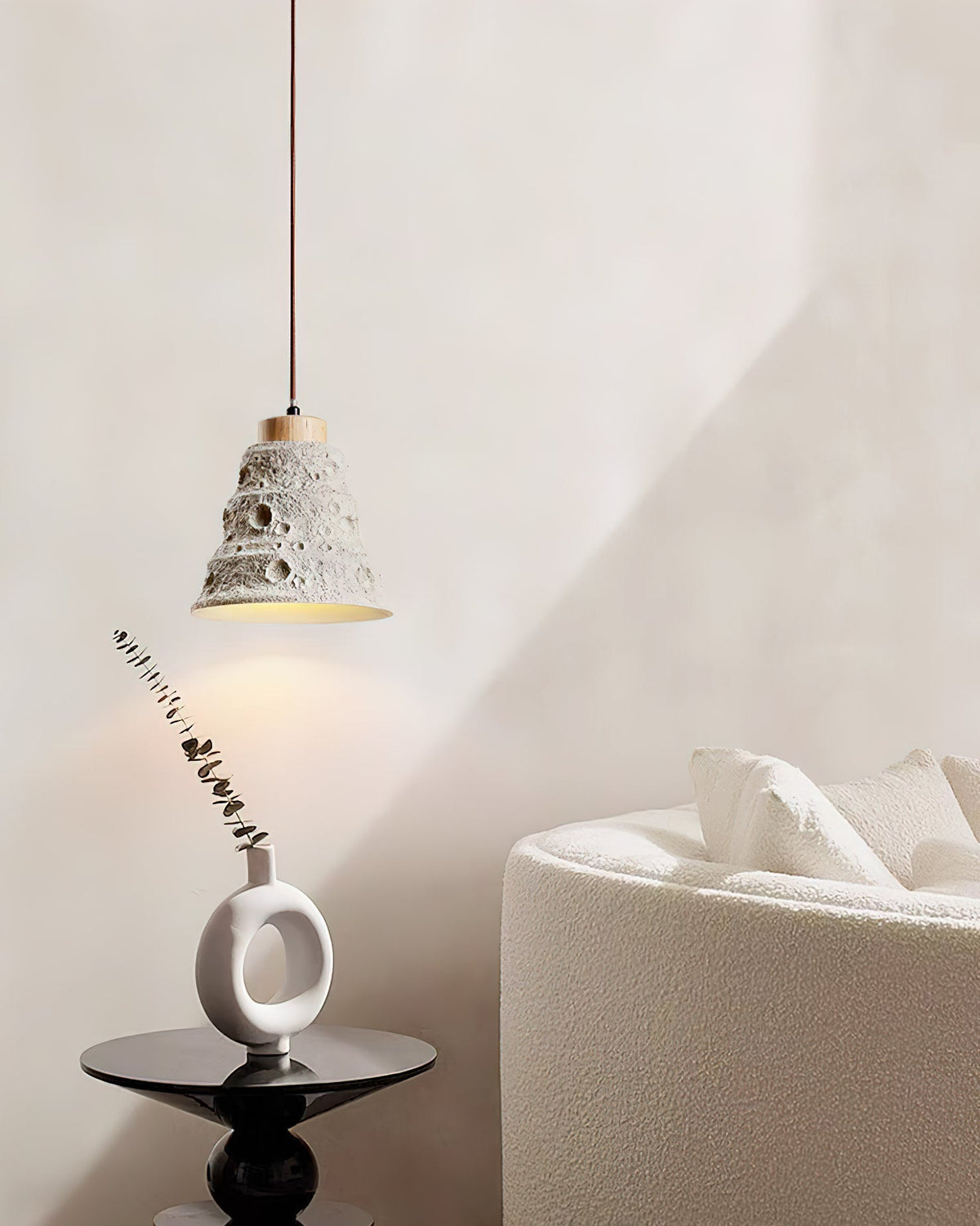 Ilphaeth Noordse kunst hanglamp van steen en hout