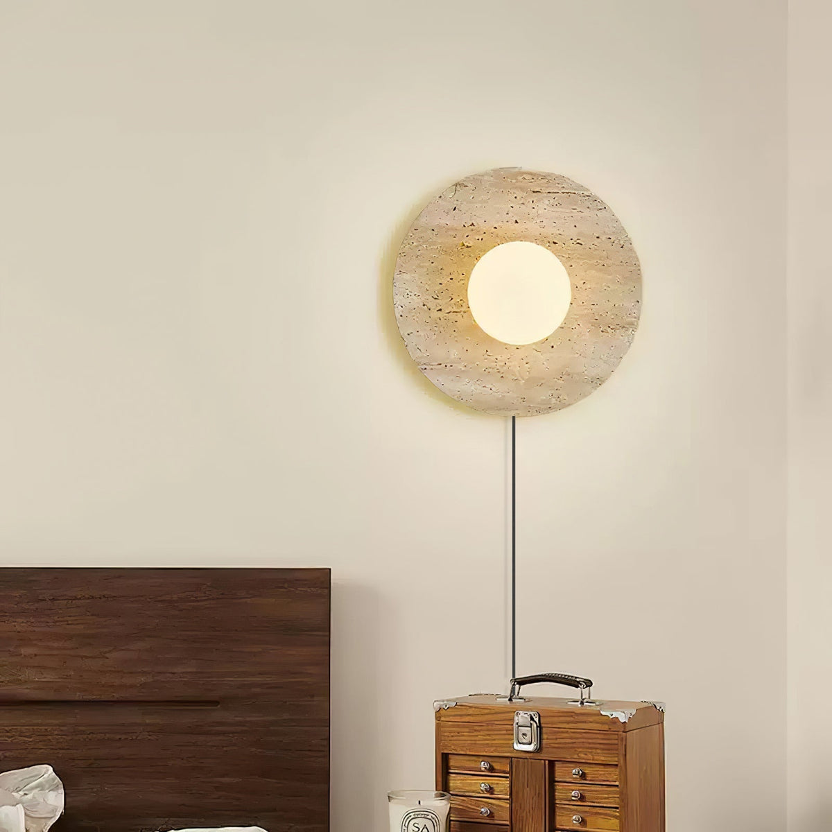 Hylso Ringkap travertin wandlamp