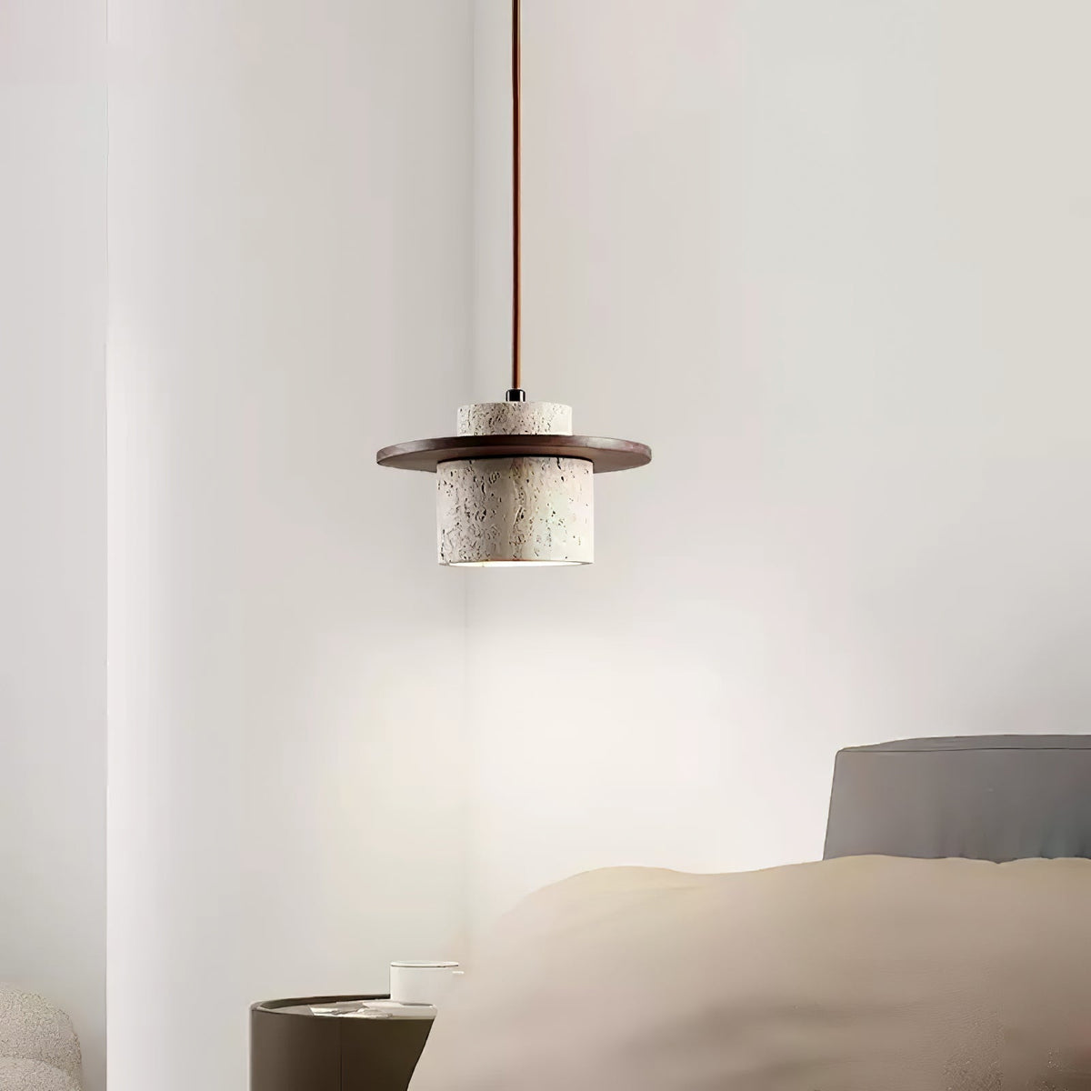Valerelle hanglamp met cirkelvormige travertin schijf en cilindrische stenen kap
