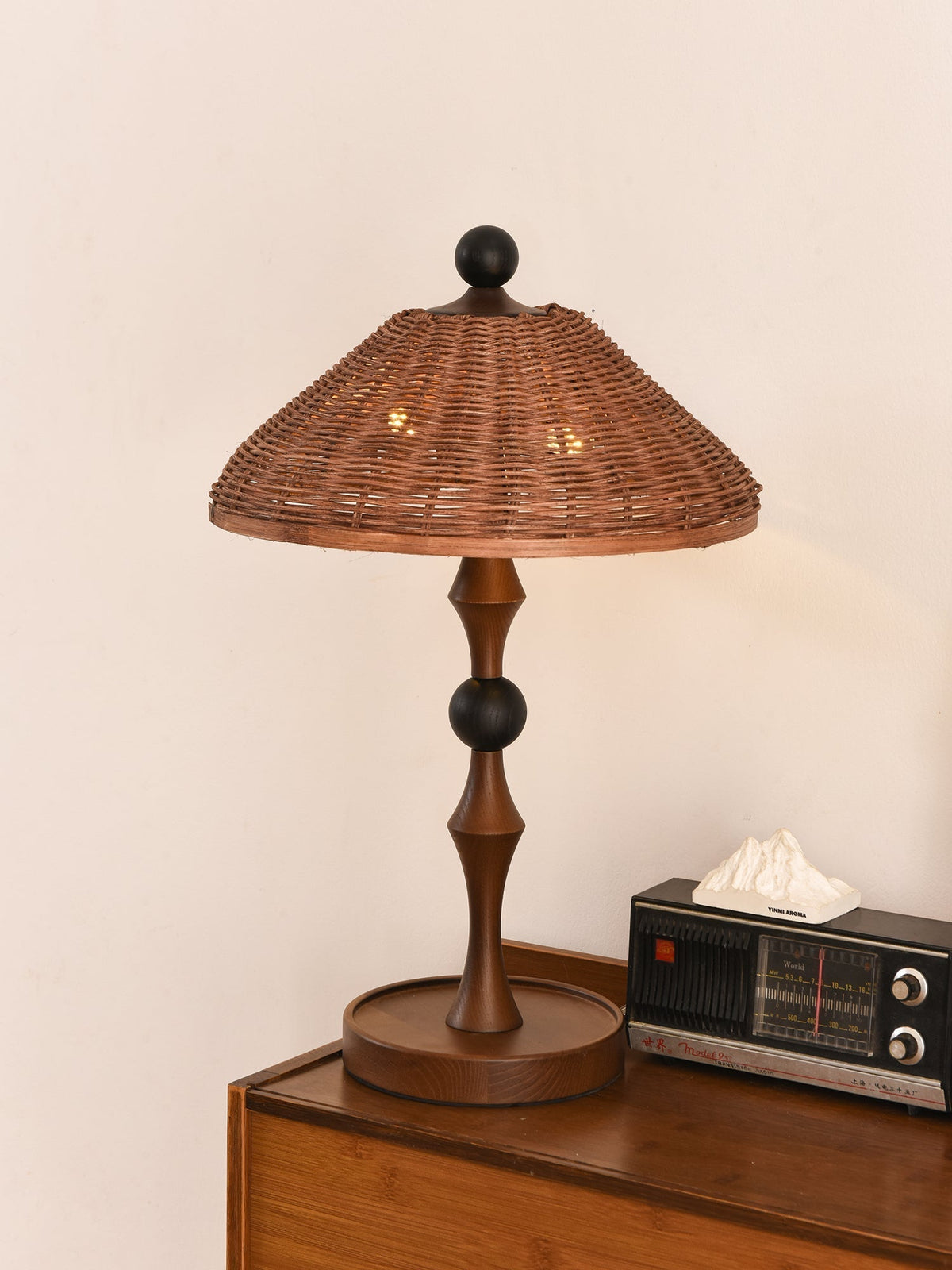 Miran Houten Rotan Vintage tafellamp