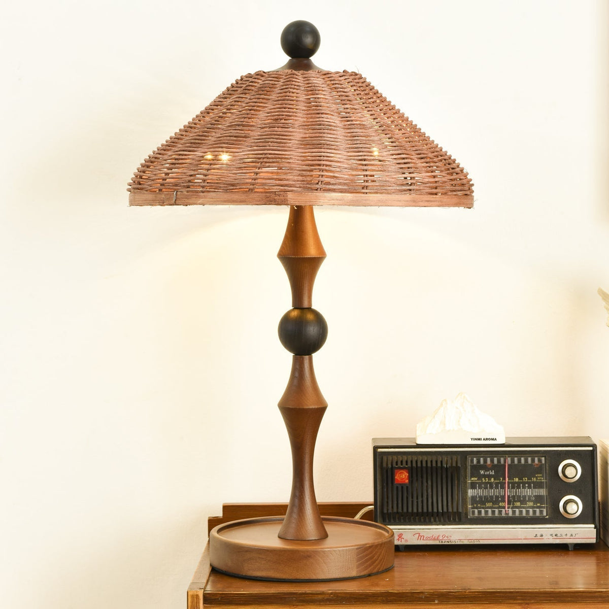 Miran Houten Rotan Vintage tafellamp