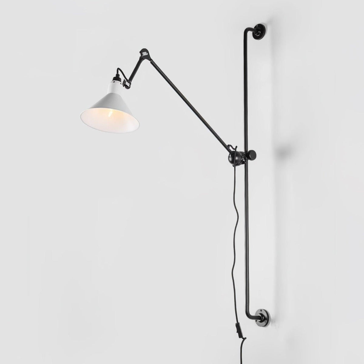 Dral Support Frame Rocker wandlamp