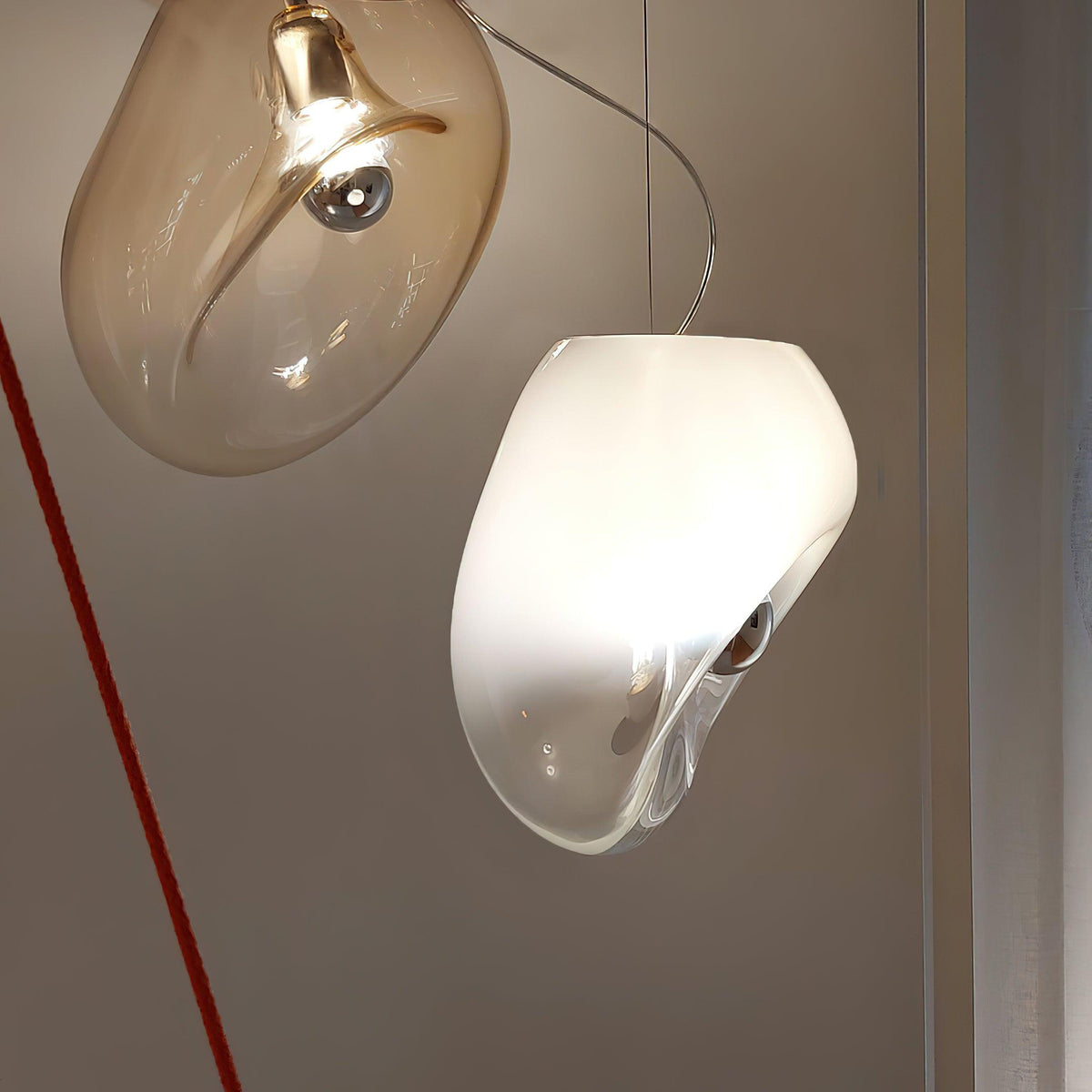 Rune minimalistische hanglamp met glazen kap