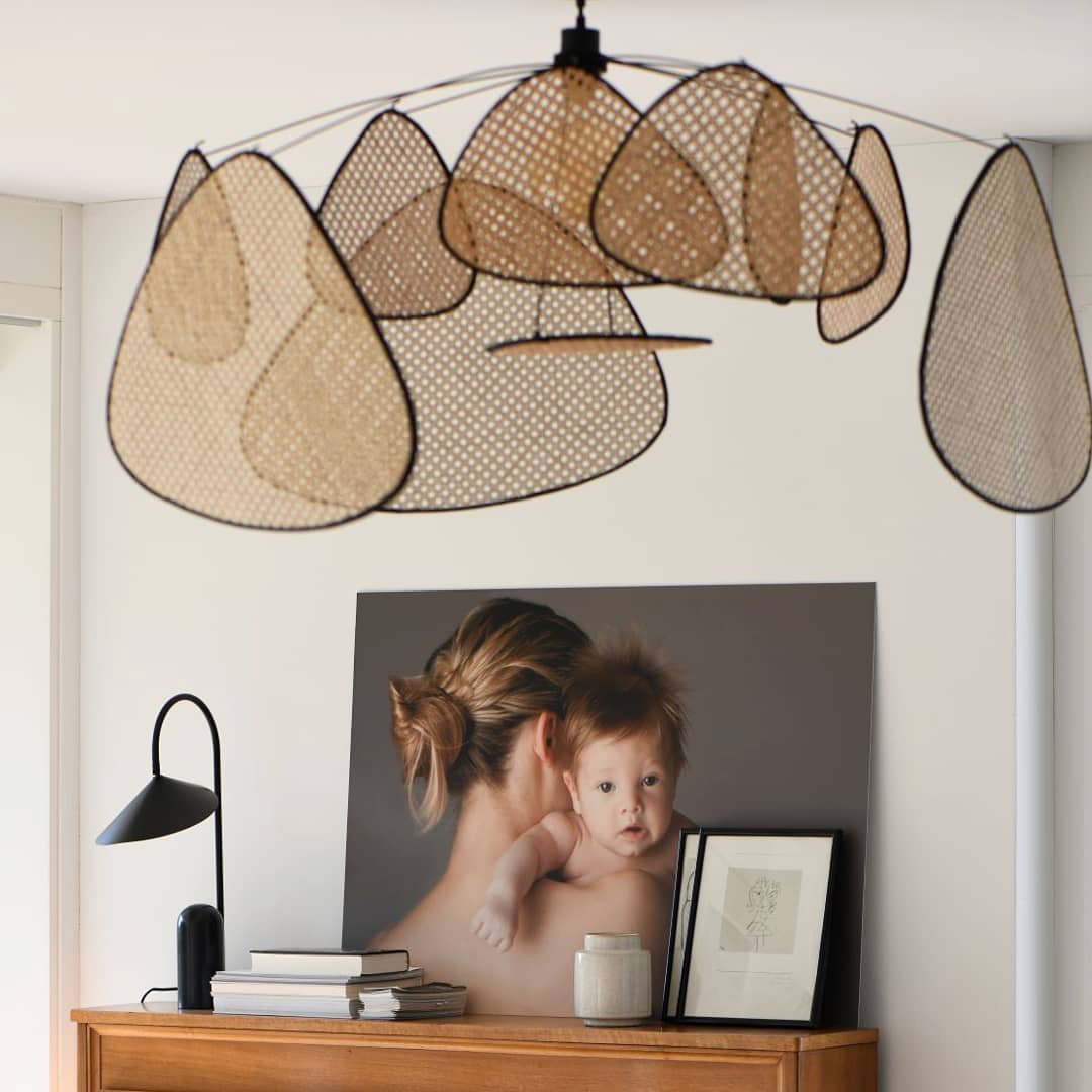Ariinora hanglamp met rotan en swag industriële stijl