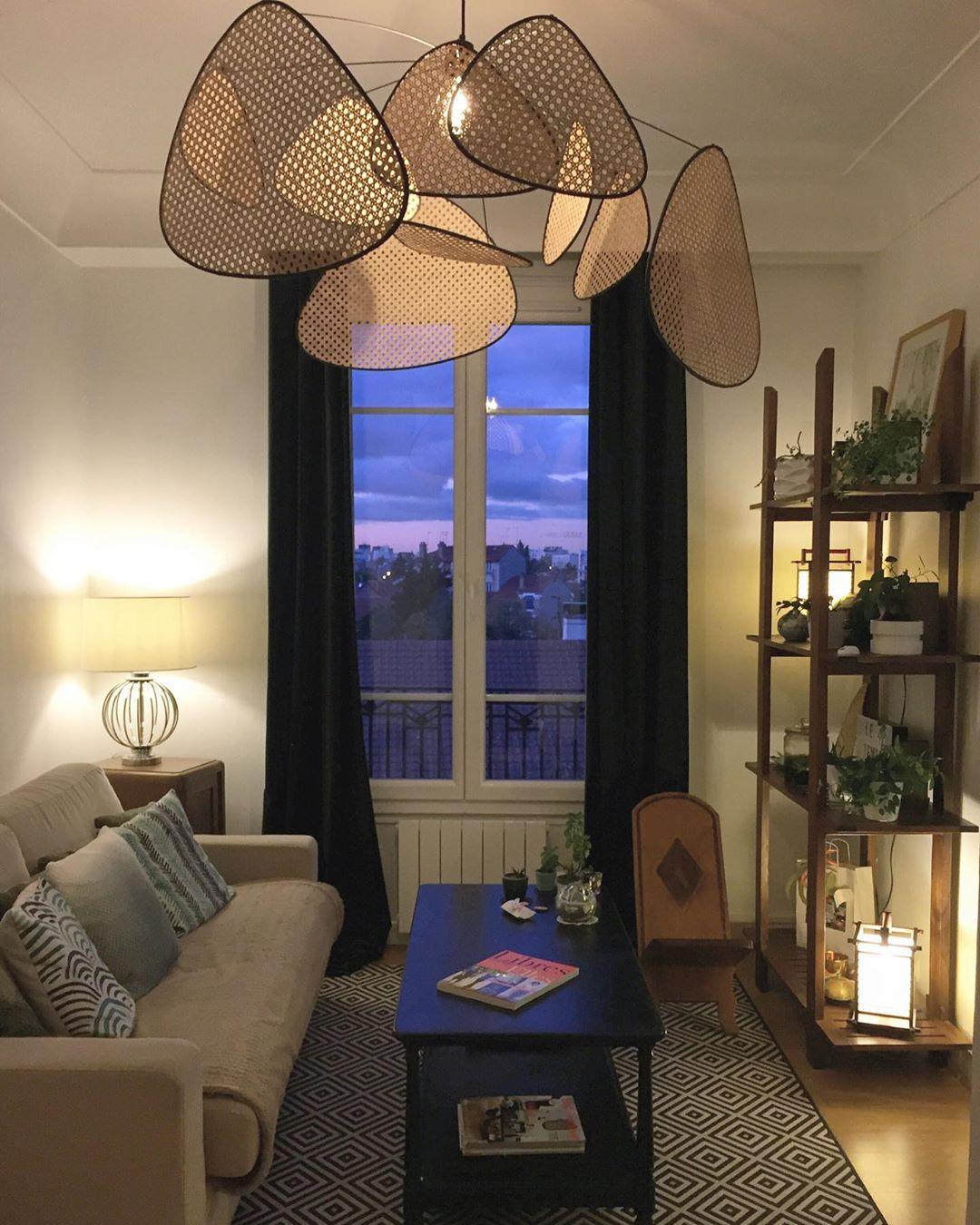 Ariinora hanglamp met rotan en swag industriële stijl