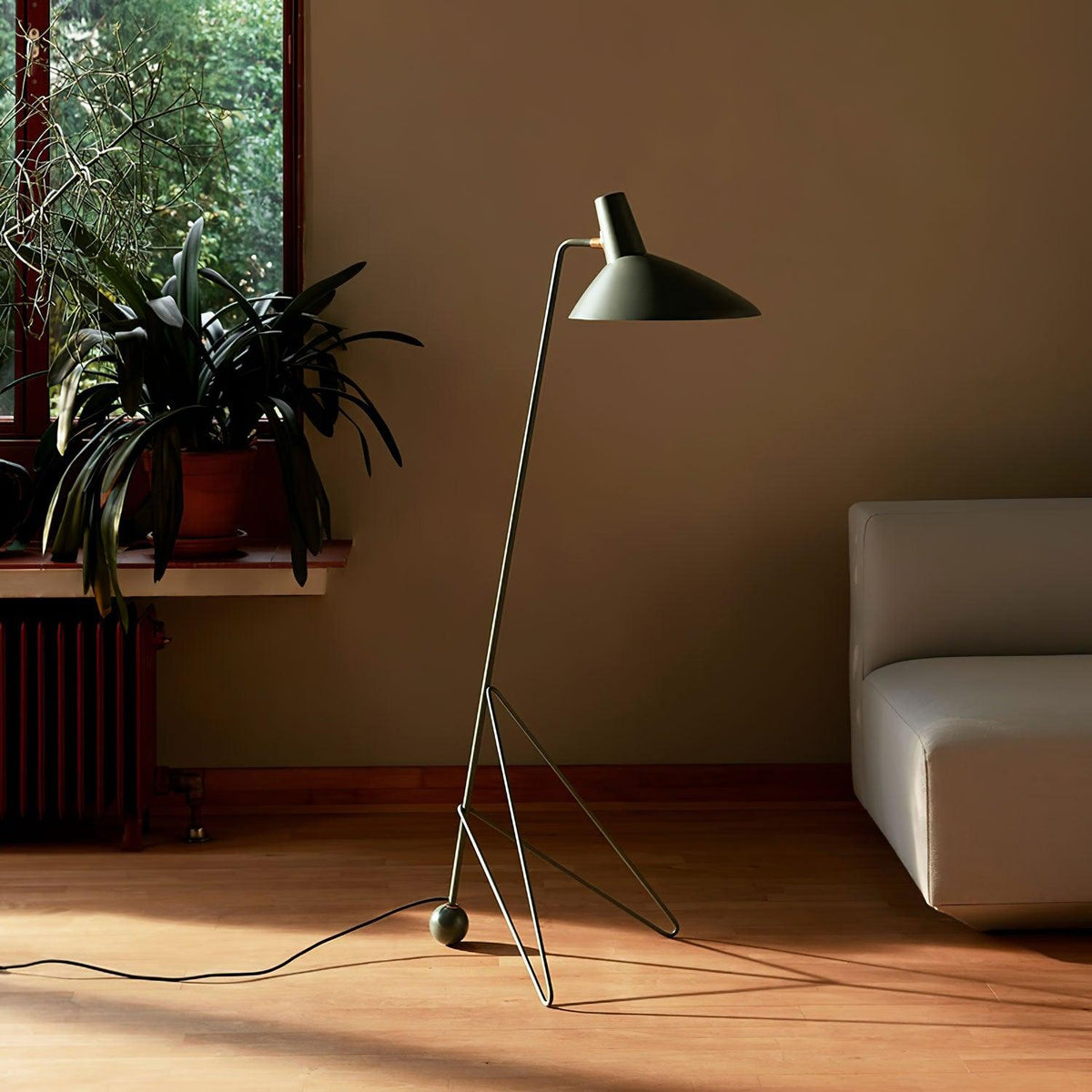 Caleleria Moderne vloerlamp in industriële stijl