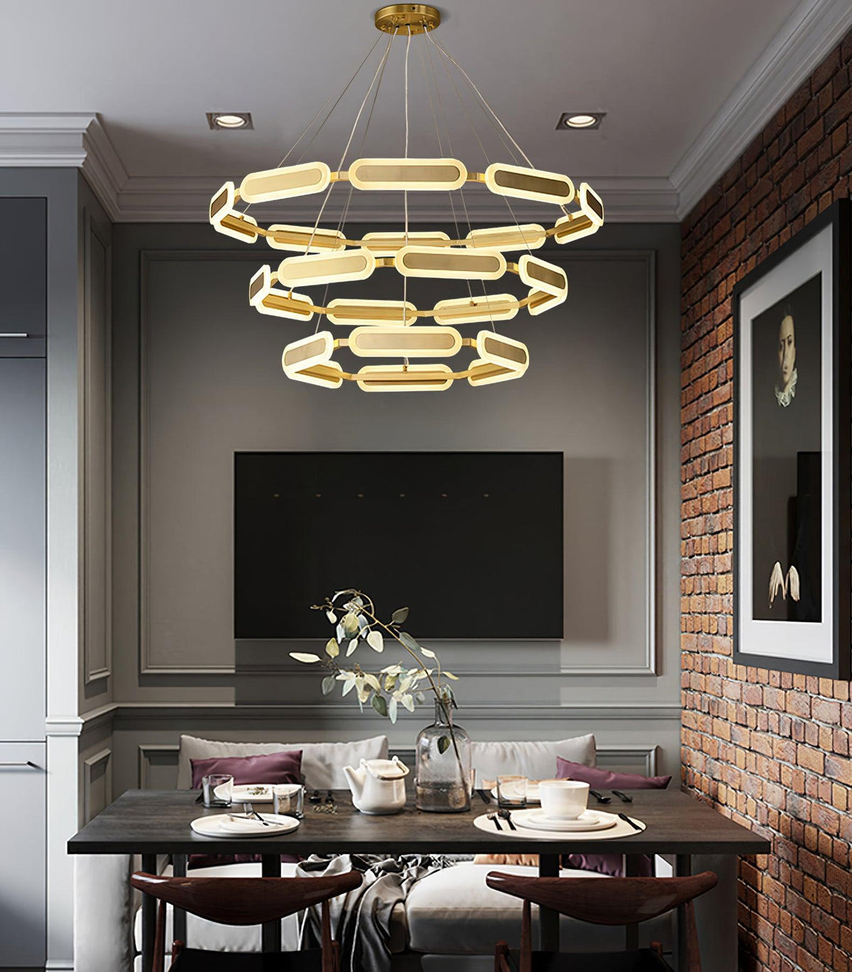 Din kroonluchter met geometrische messing ring