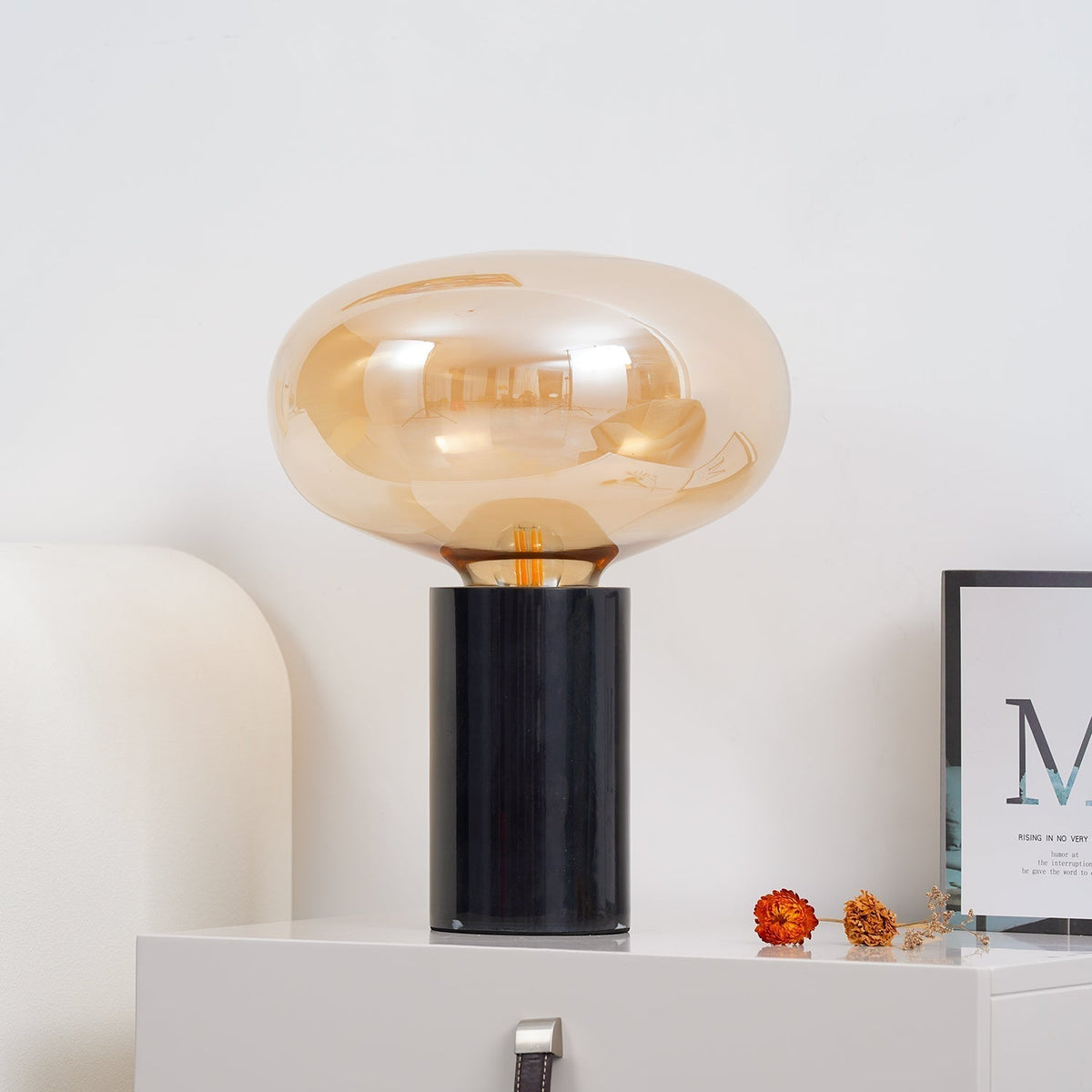 Rova Industriële tafellamp van marmer