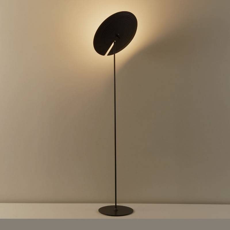 Spira moderne vloerlamp van aluminium
