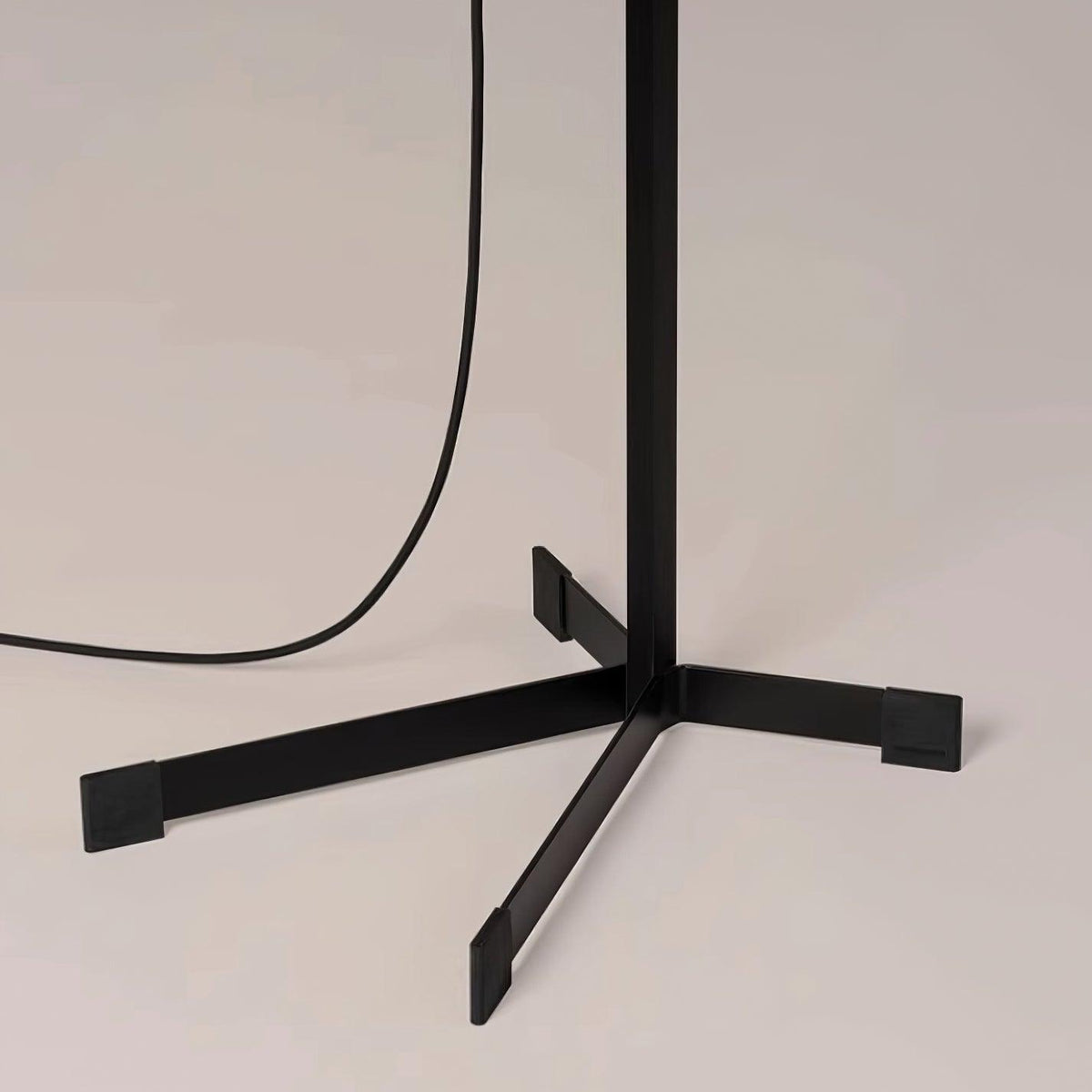 Reniselia vloerlamp