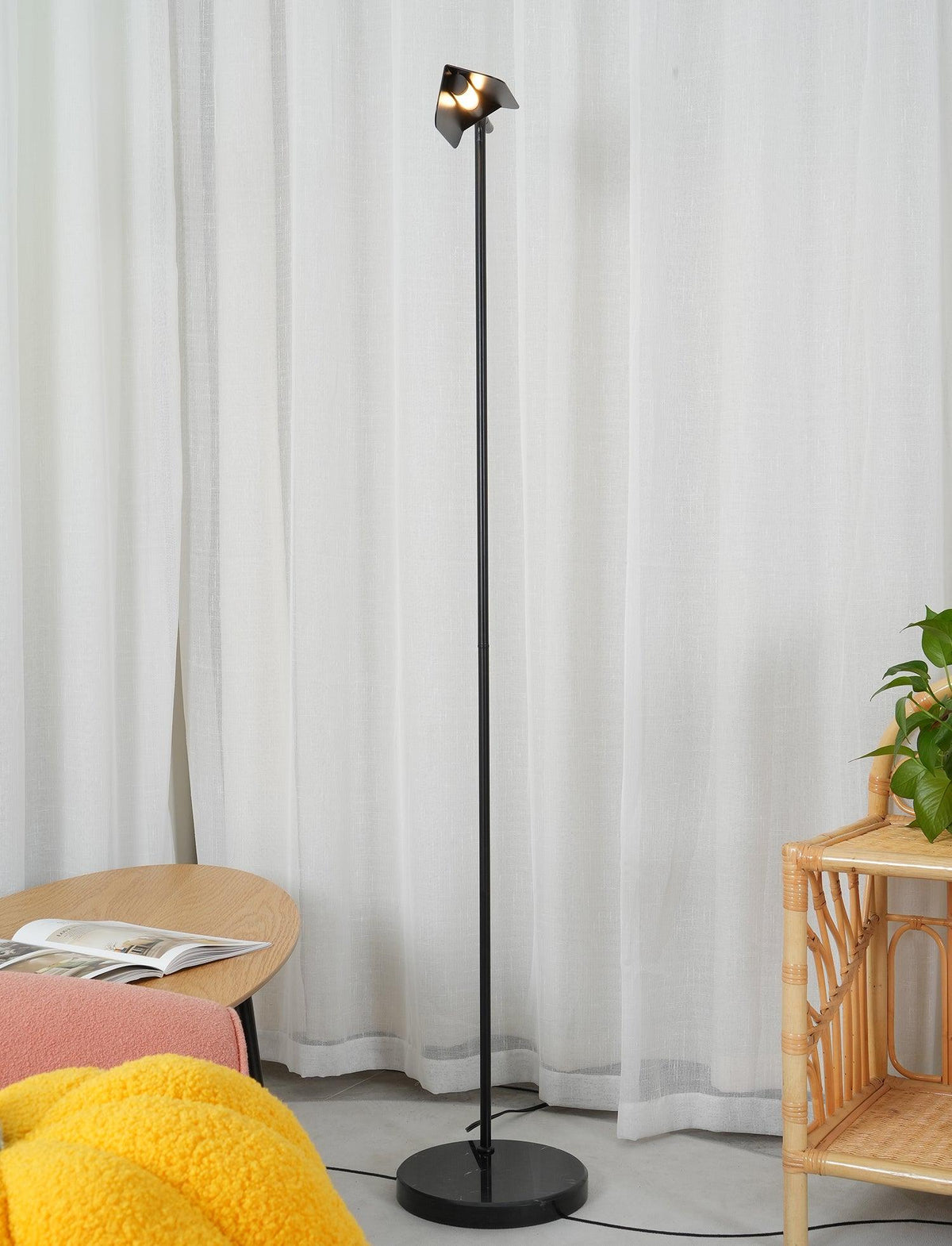 Ebonis Acryl Minimalistische vloerlamp