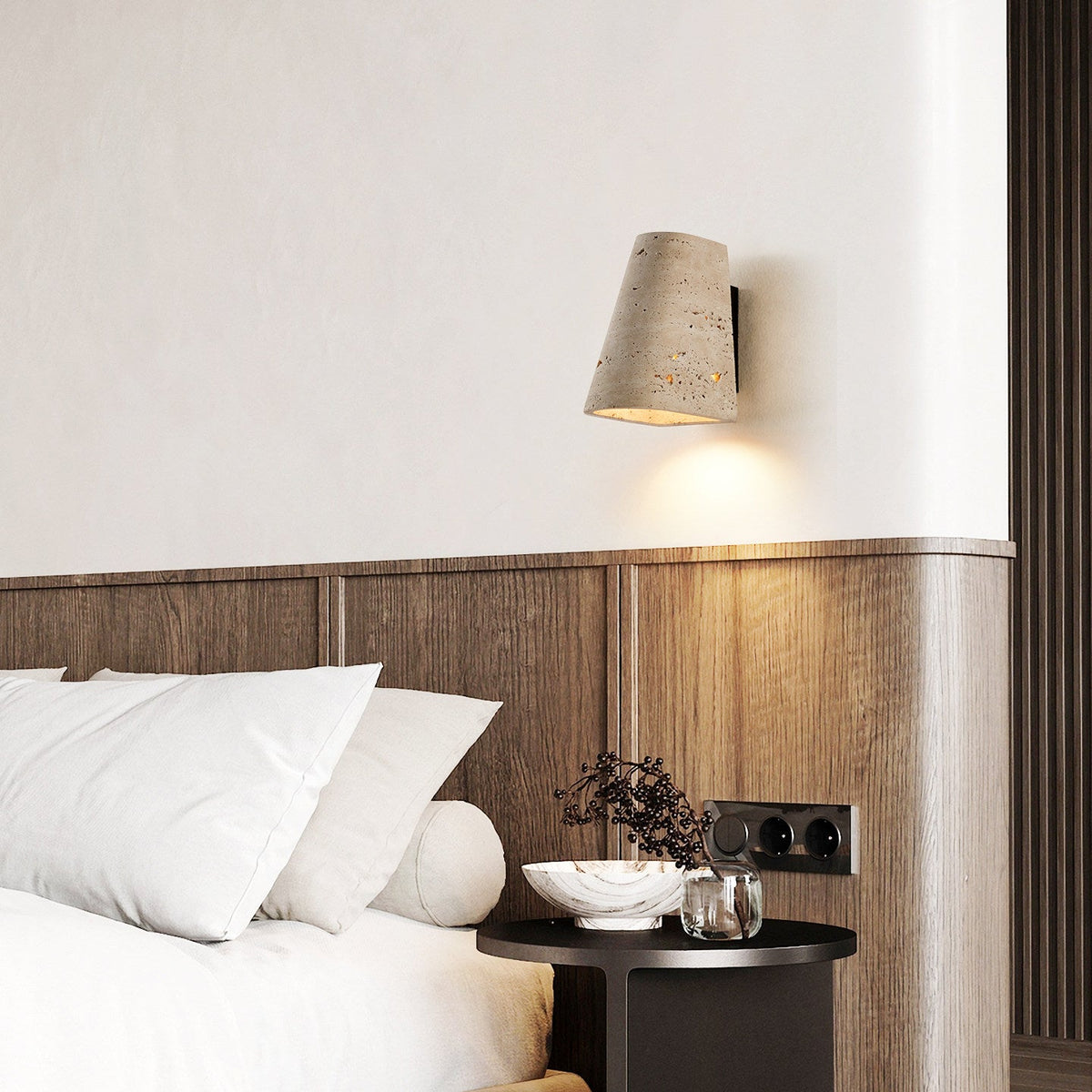 Tavren travertin wandlamp