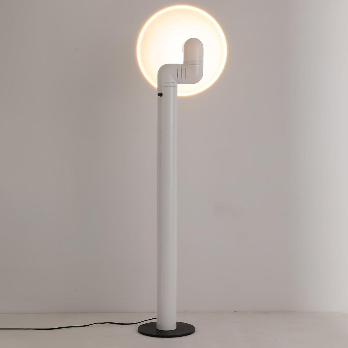 Nyor Aluminium vloerlamp