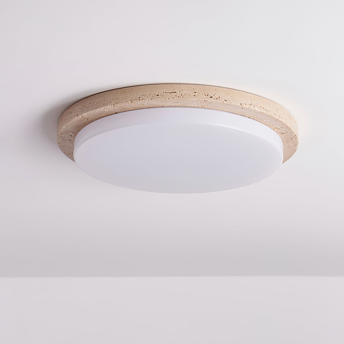 Tavisella gladde rand travertin plafondlamp