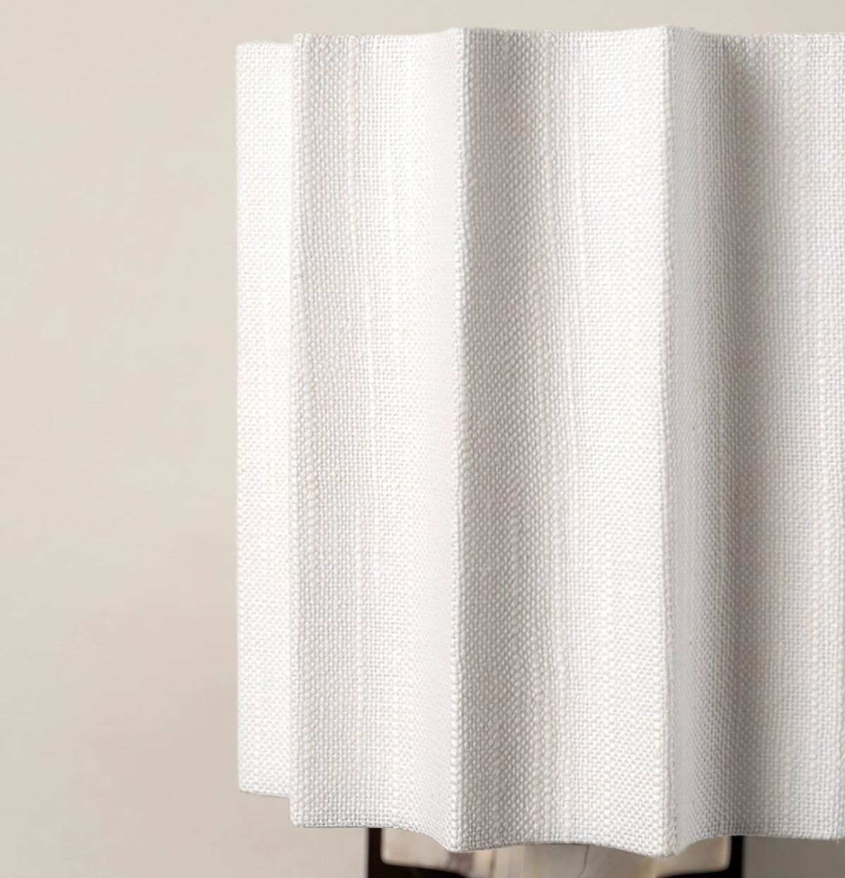 Thylor wandlamp met getextureerde kap