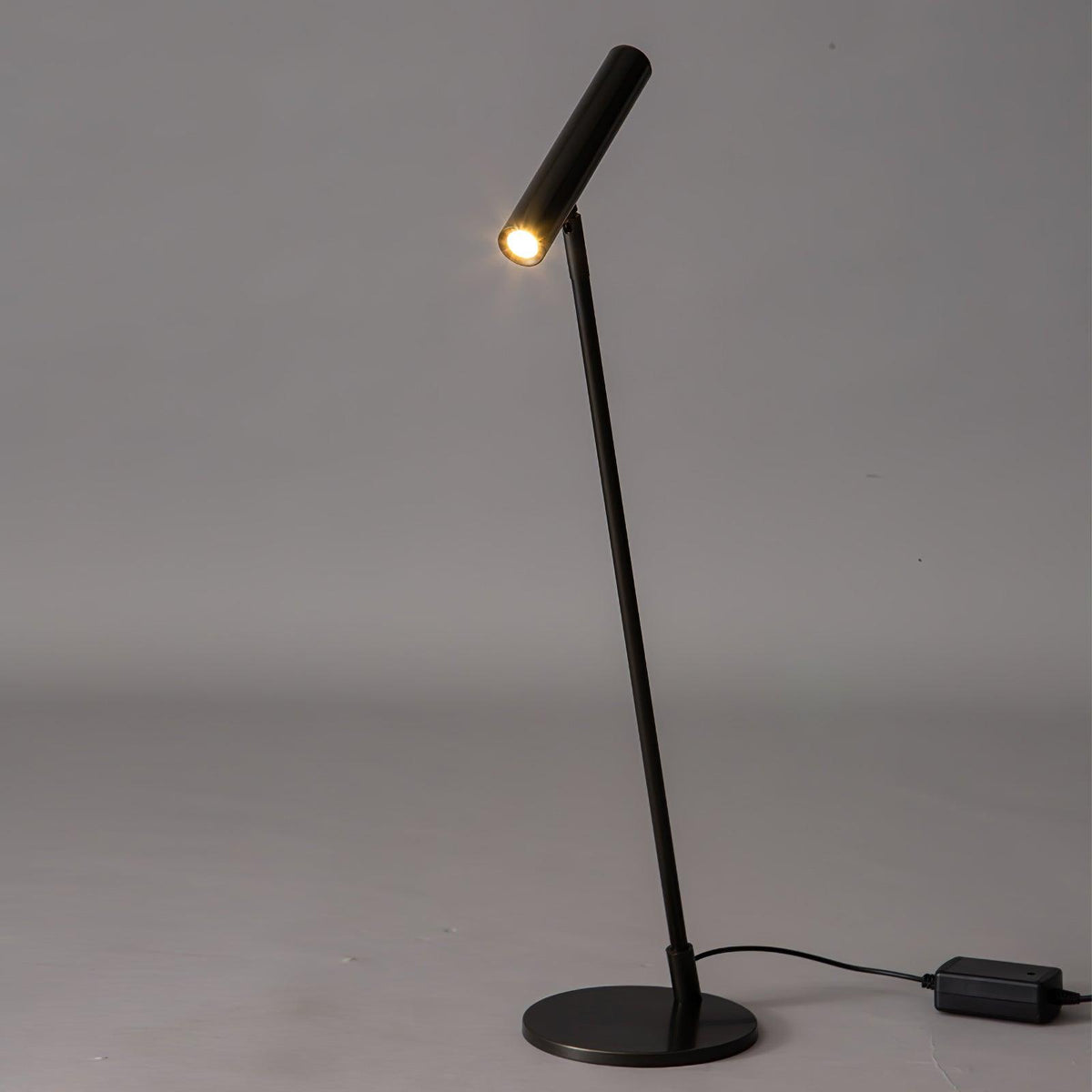 Anor minimalistisch tafellamp