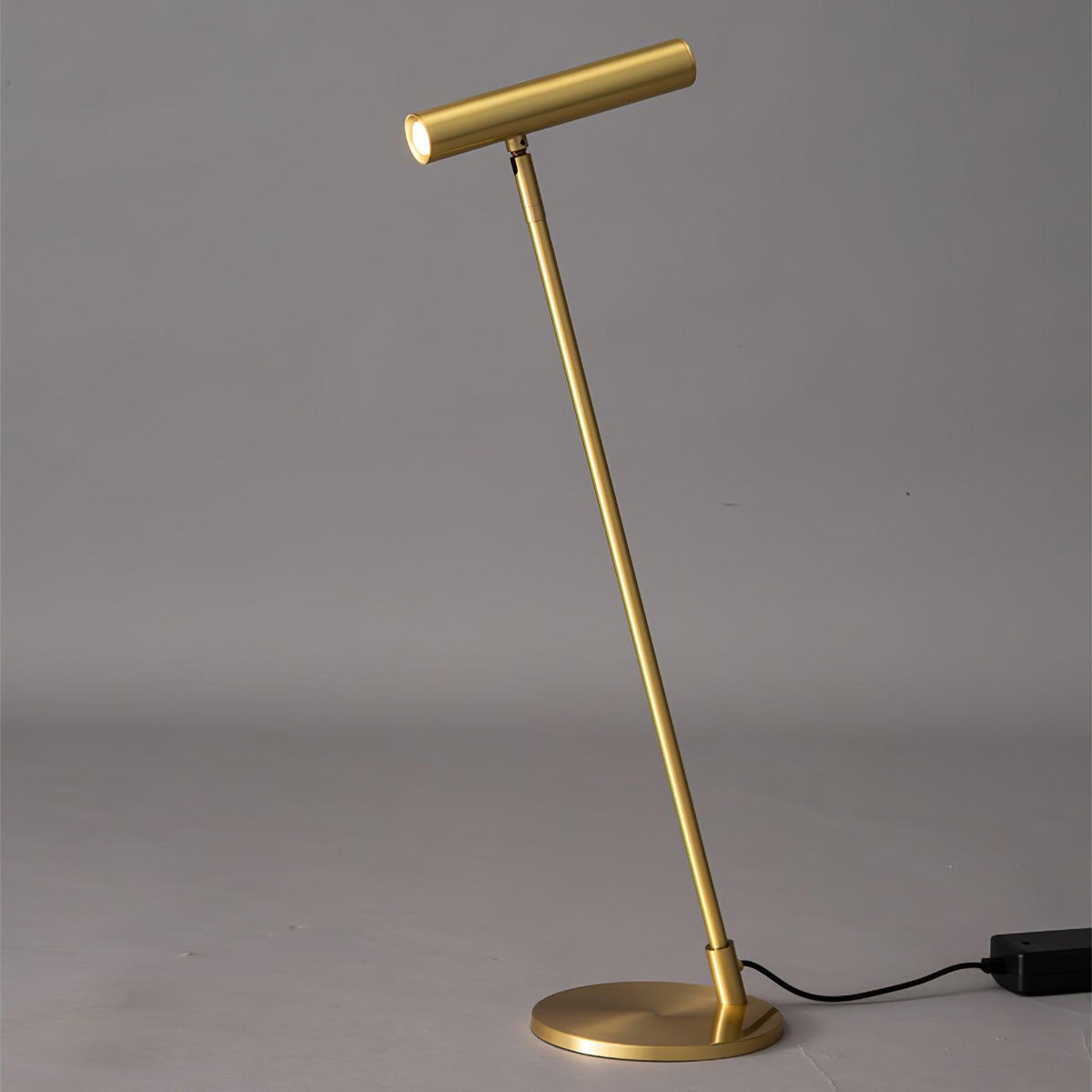 Anor minimalistisch tafellamp