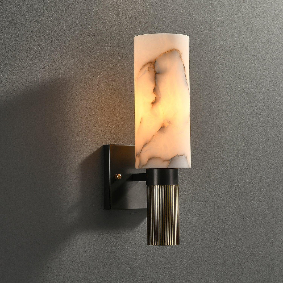 Aveninette wandlamp in albast