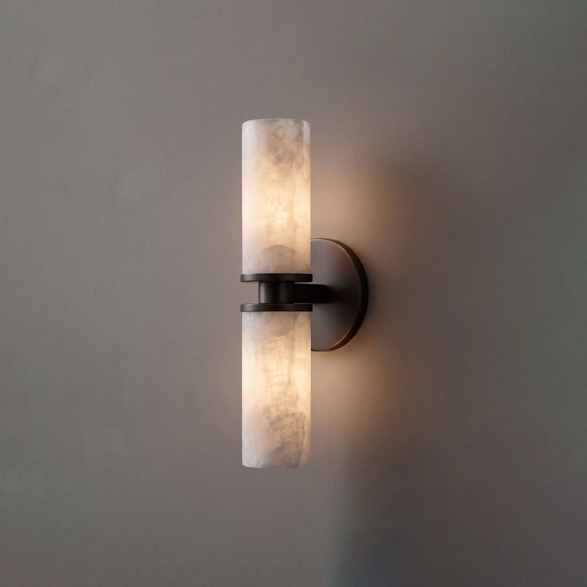 Everstone Albasten wandlamp