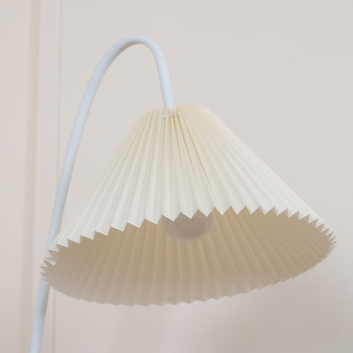 Norarette vloerlamp