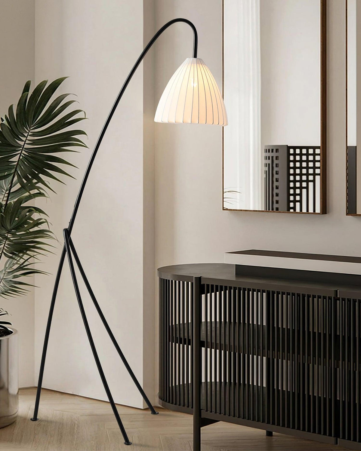 Norarette vloerlamp