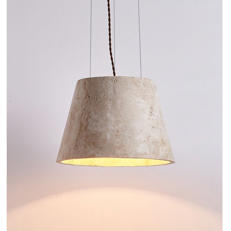 Briven hanglamp van geel travertin