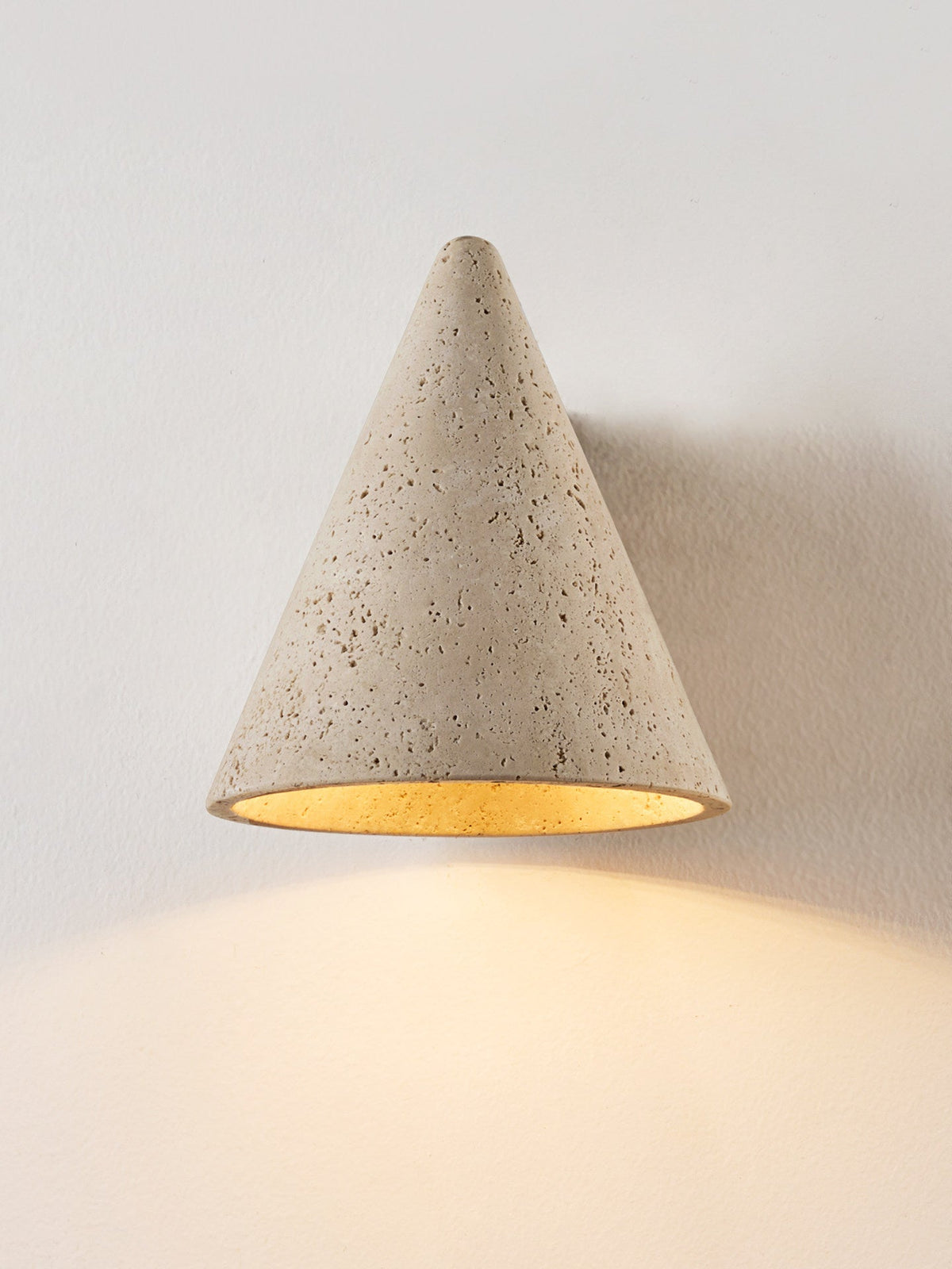 Petra Cone wandlamp