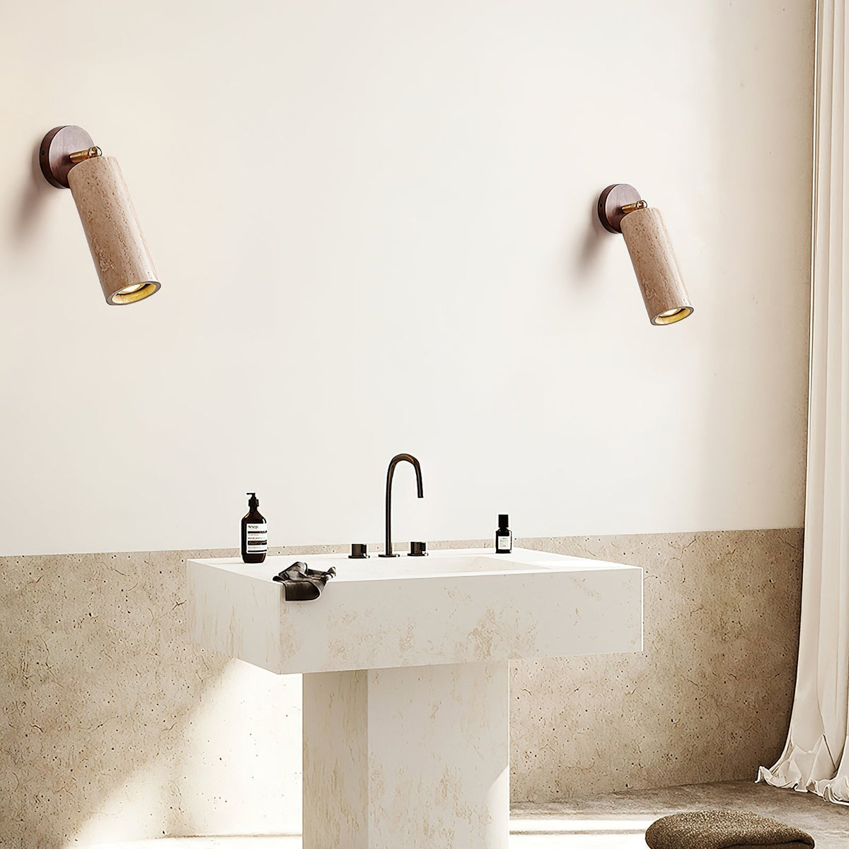 Seralella travertin wandlamp