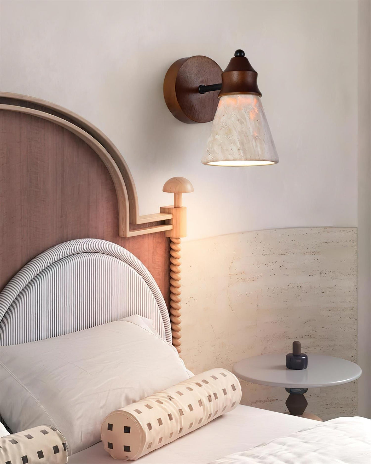 Cirineria wandlamp