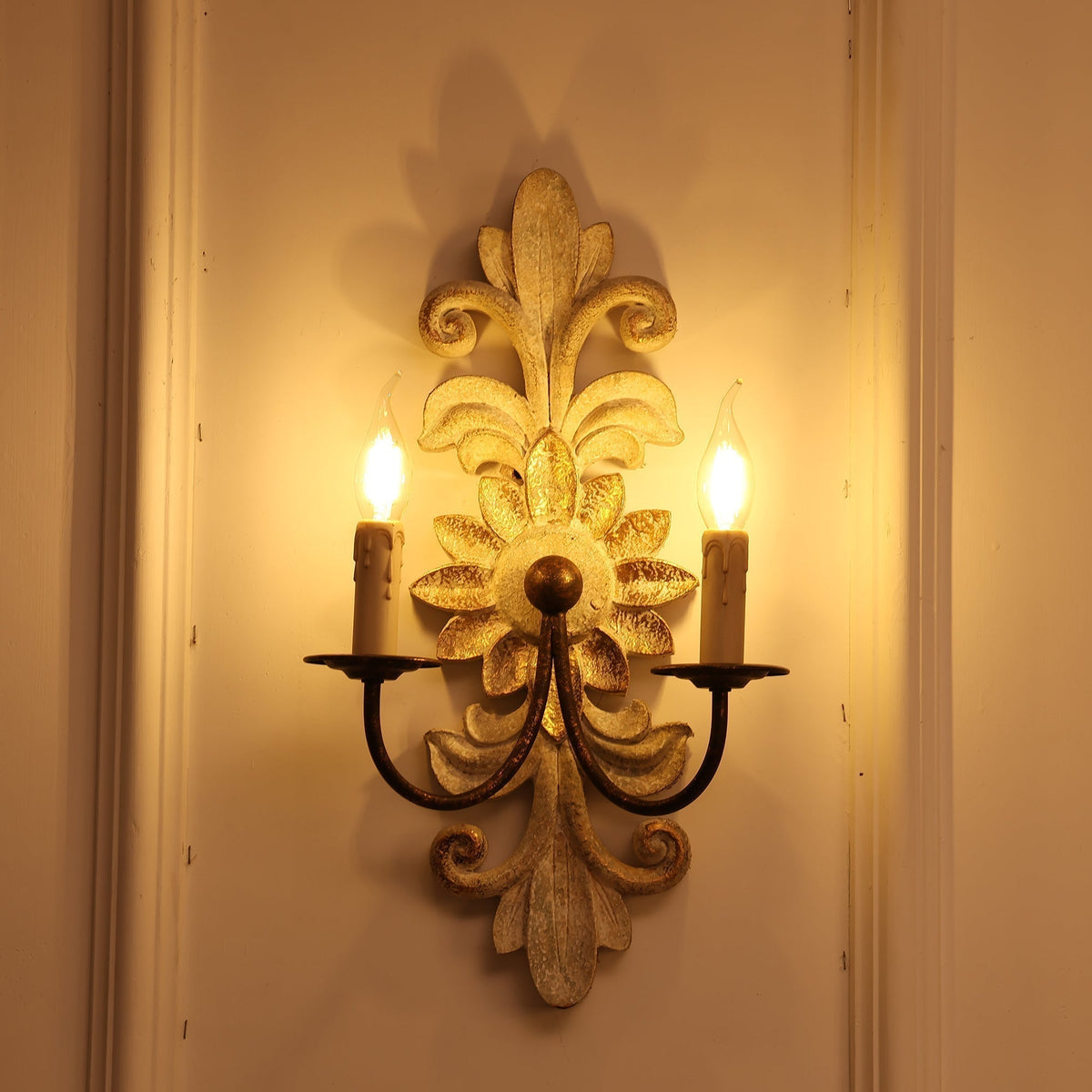 Vadora Postmodern luxe wandlamp