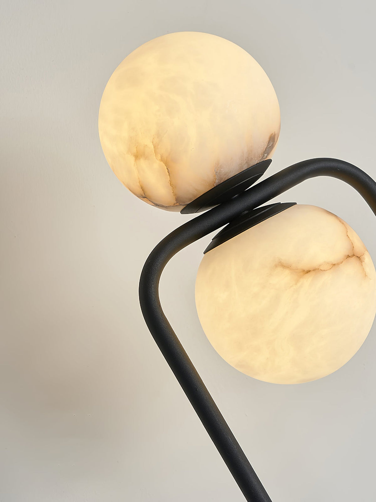 Cirenaine vloerlamp