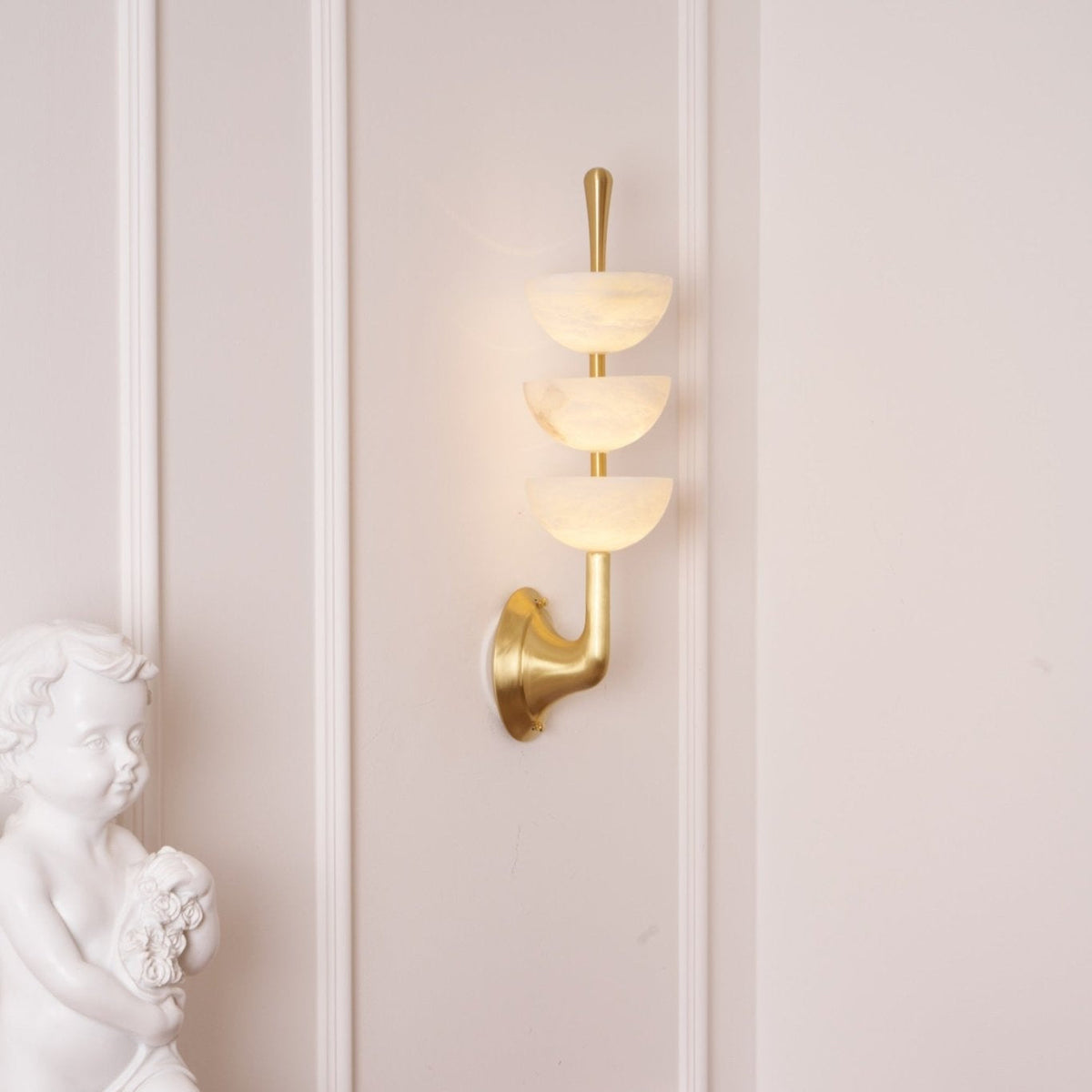 Ulmiraris albasten wandlamp