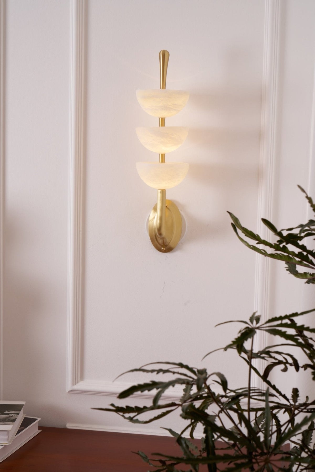 Ulmiraris albasten wandlamp