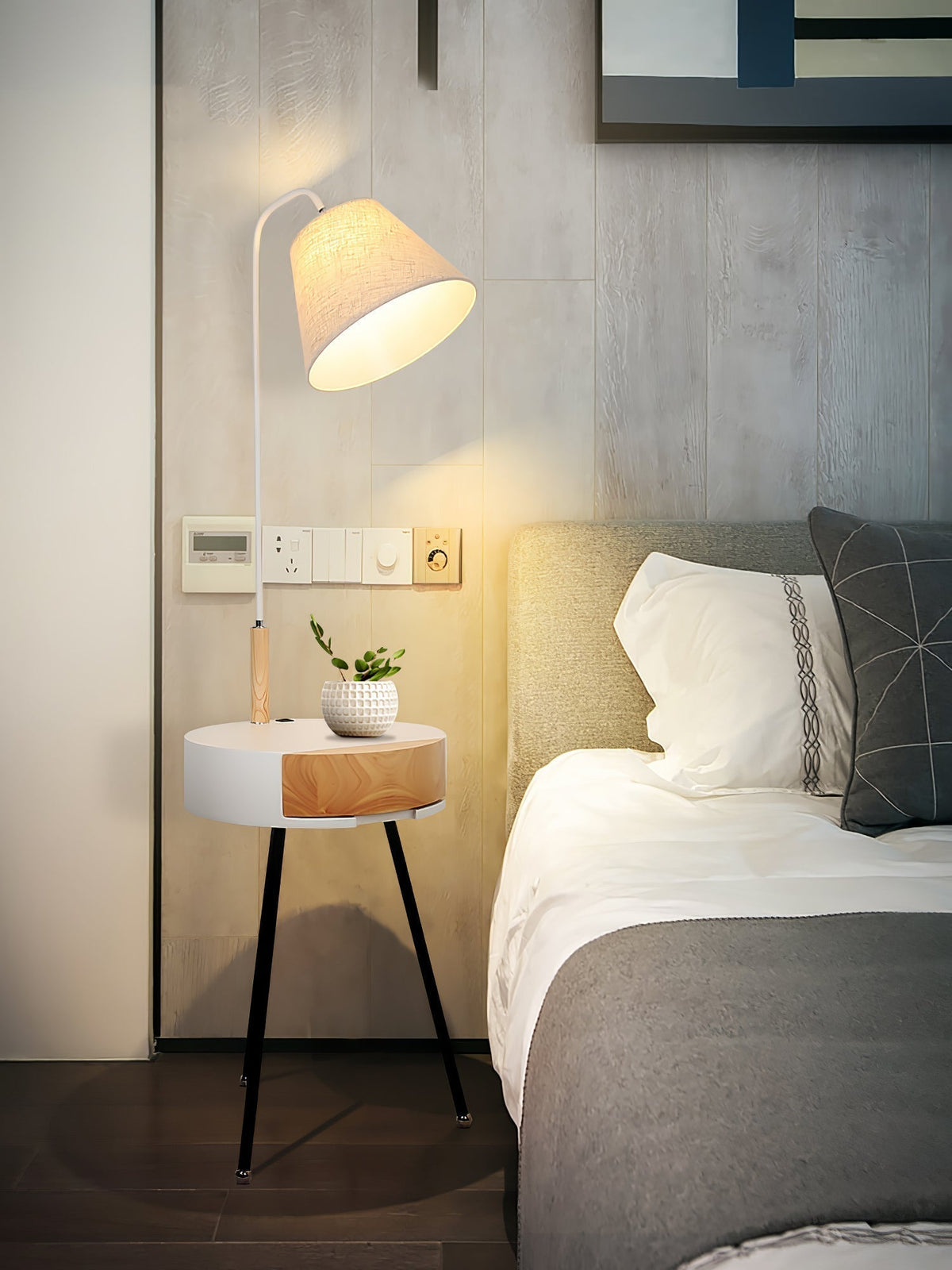 Lumo driepoot vloerlamp van linnen