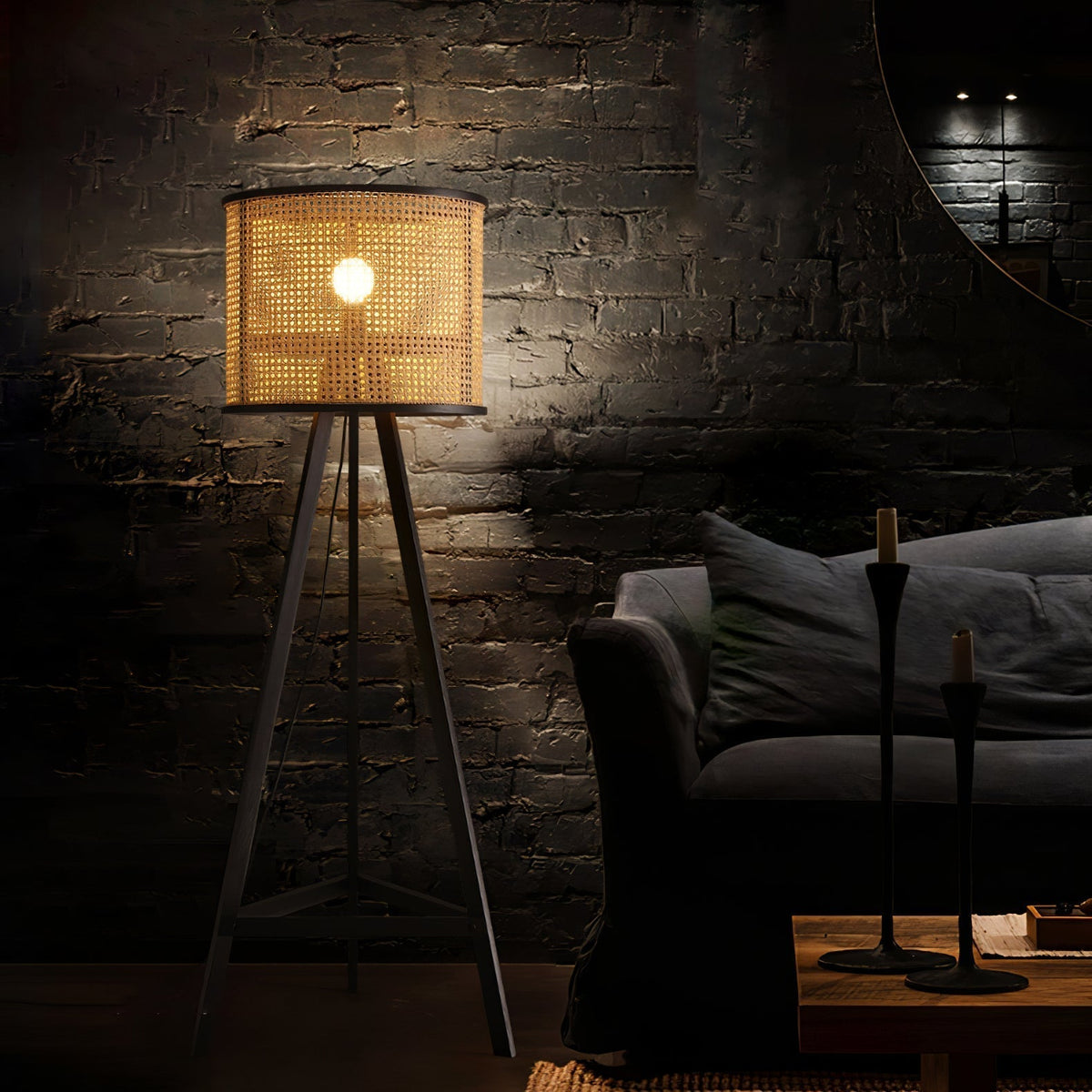 Olsolyra rotan geweven vloerlamp met driepoot en houten frame