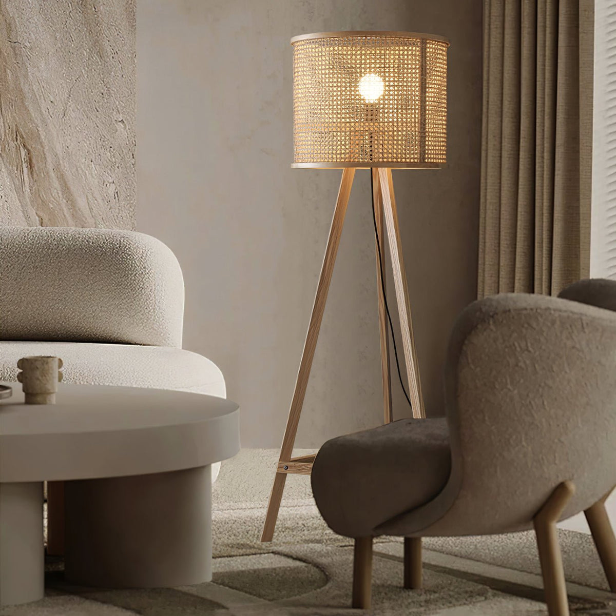 Olsolyra rotan geweven vloerlamp met driepoot en houten frame