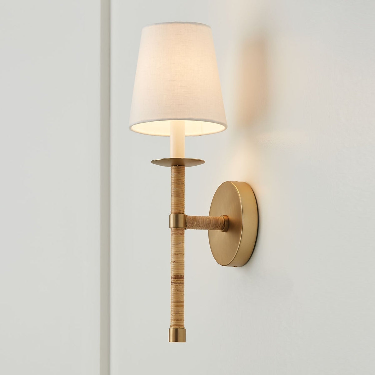 Aveninielle wandlamp