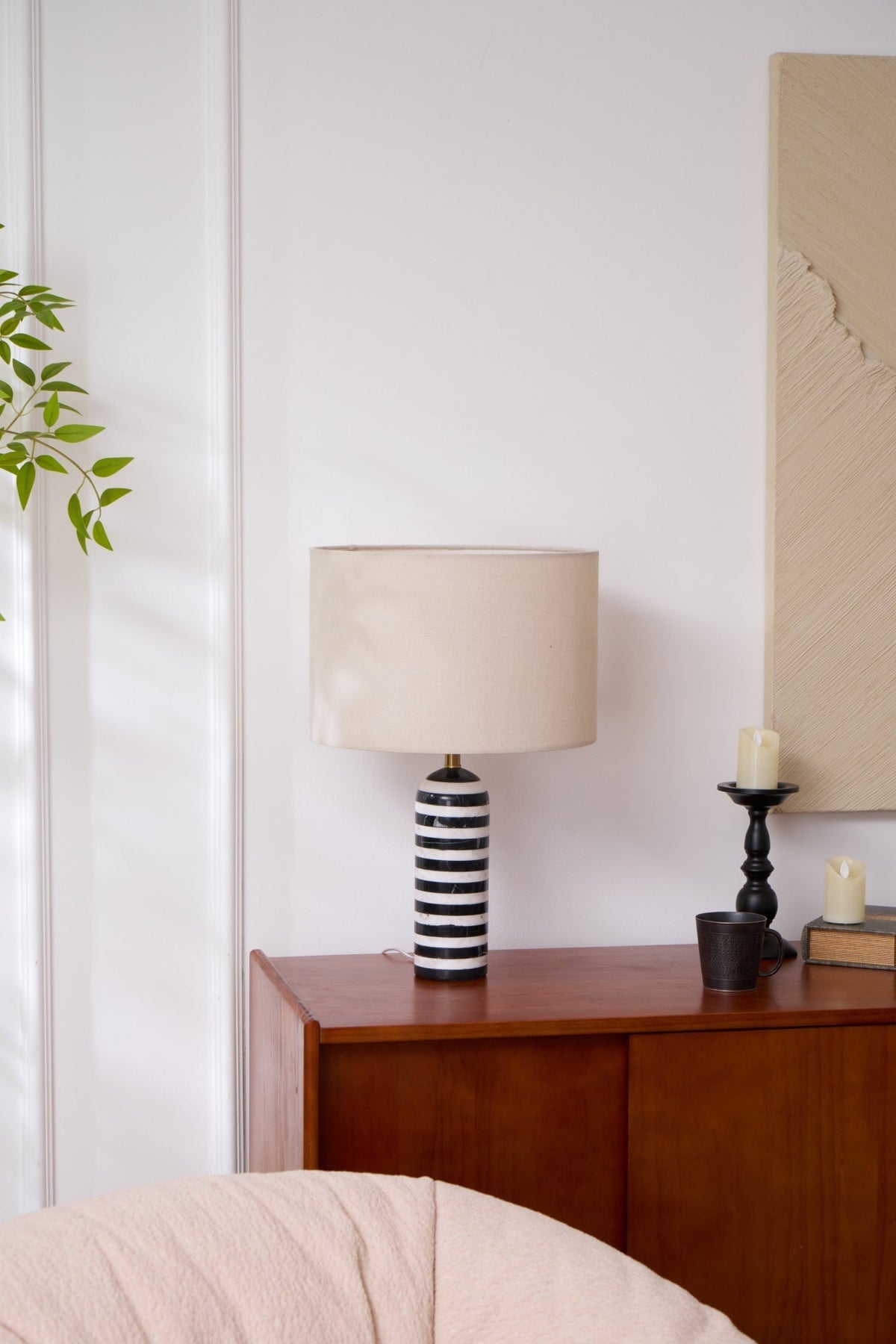 Avery moderne tafellamp
