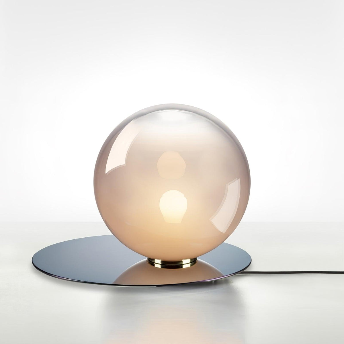 Cirivena moderne tafellamp in goud