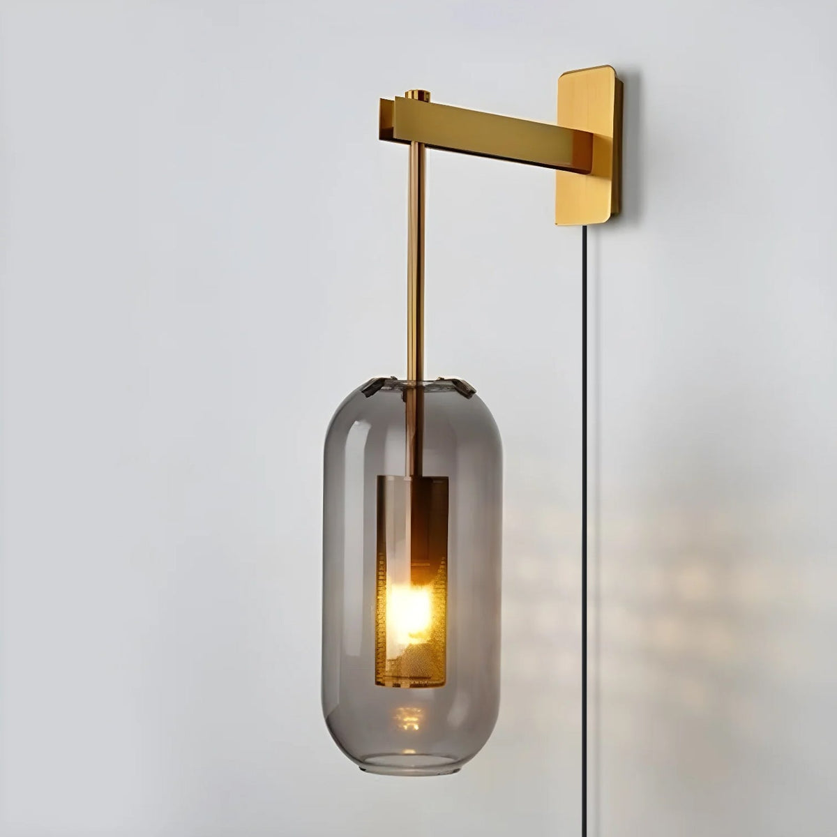 Vadim wandlamp met stekker van glas