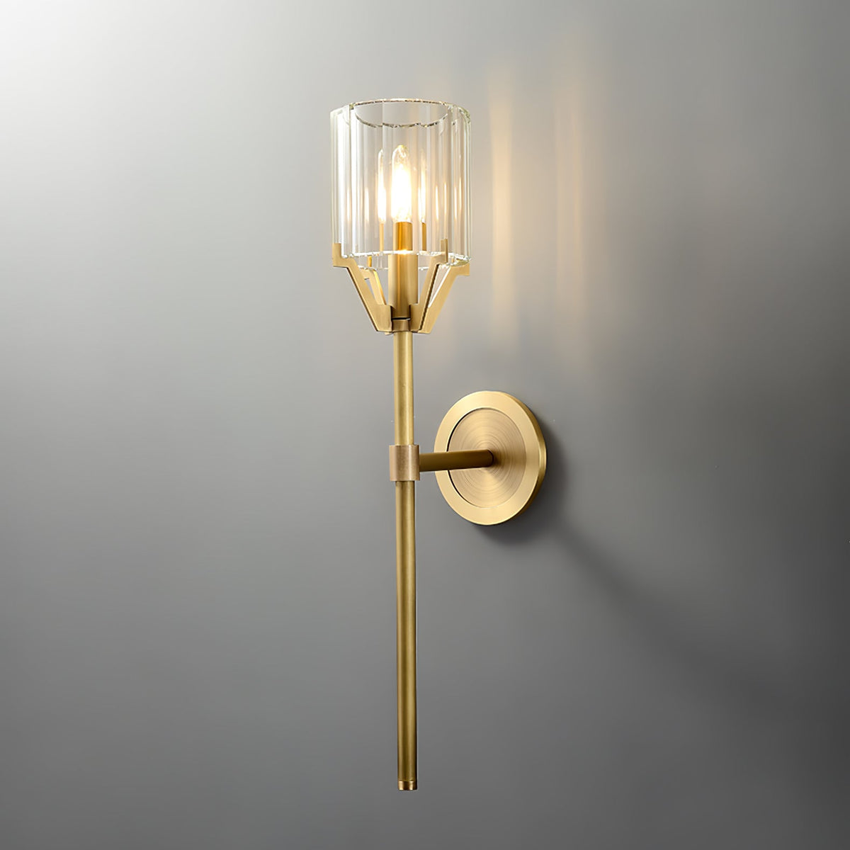 Lostor luxe wandlamp met afwerking en transparante kap