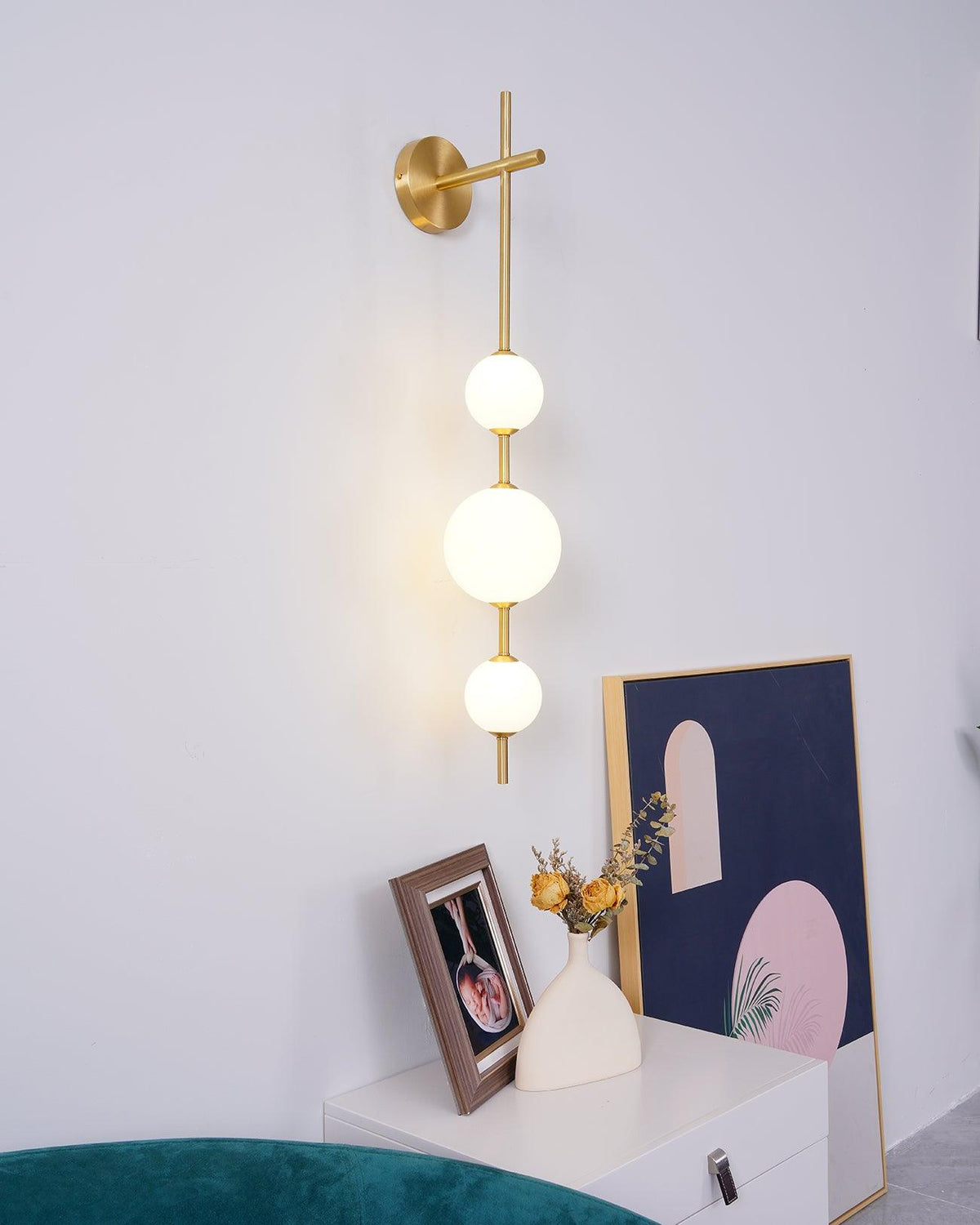Ilraeia wandlamp met verticale bollen