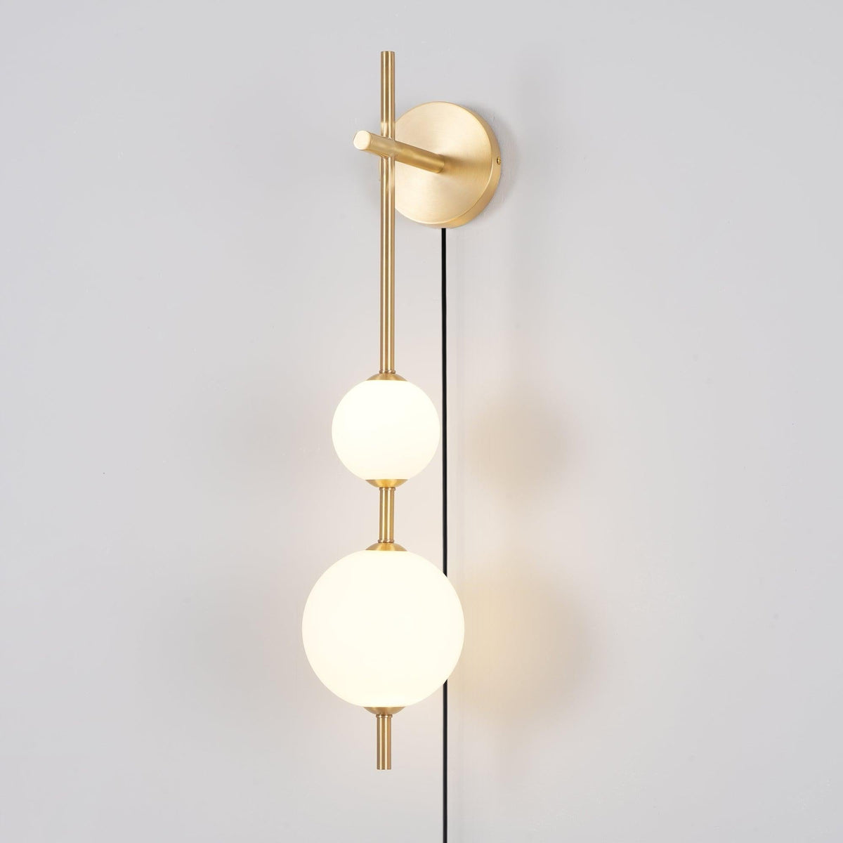 Ilraeia wandlamp met verticale bollen