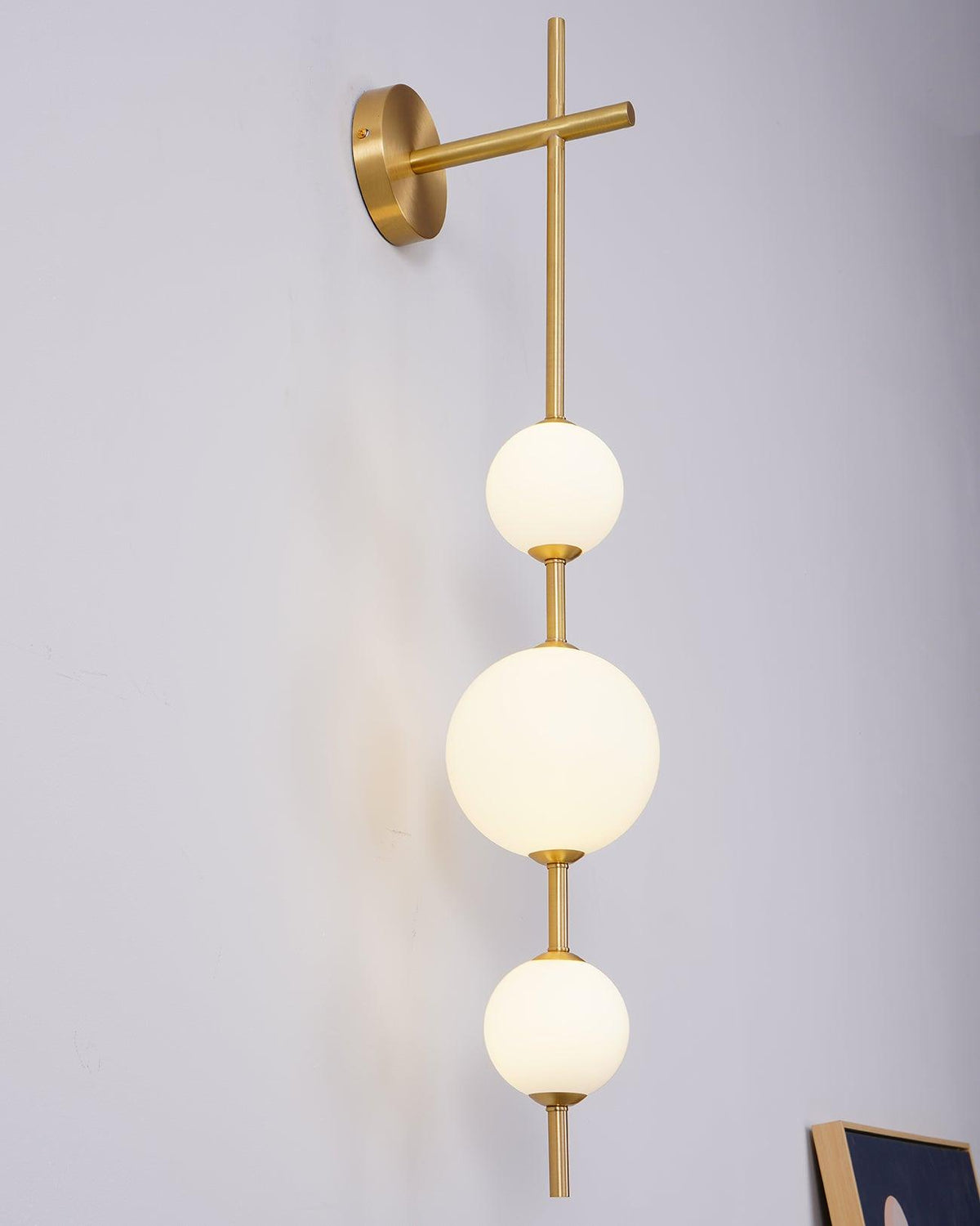 Miriiella wandlamp Verticale Bol Minimalistisch
