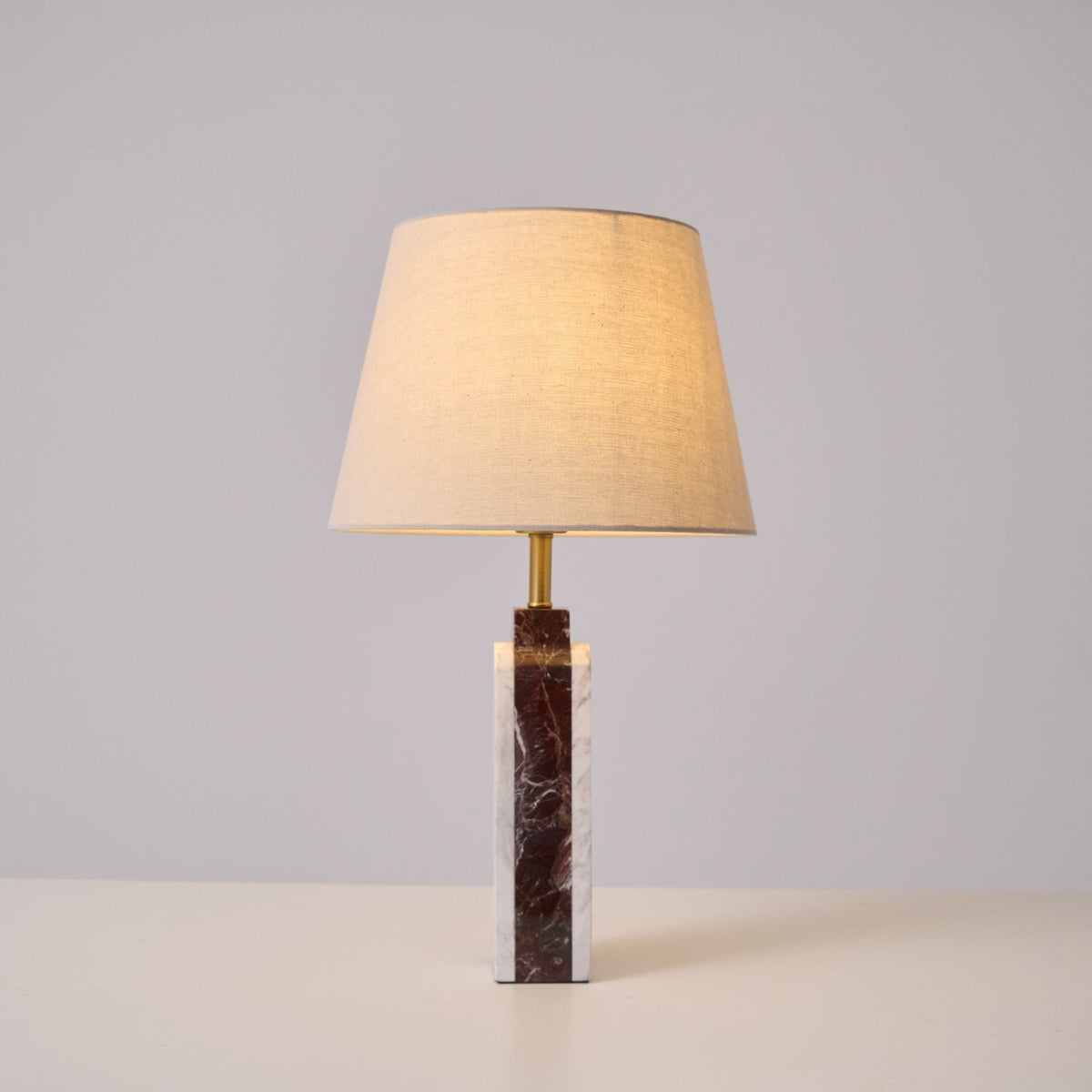 Jovix moderne tafellamp van marmer