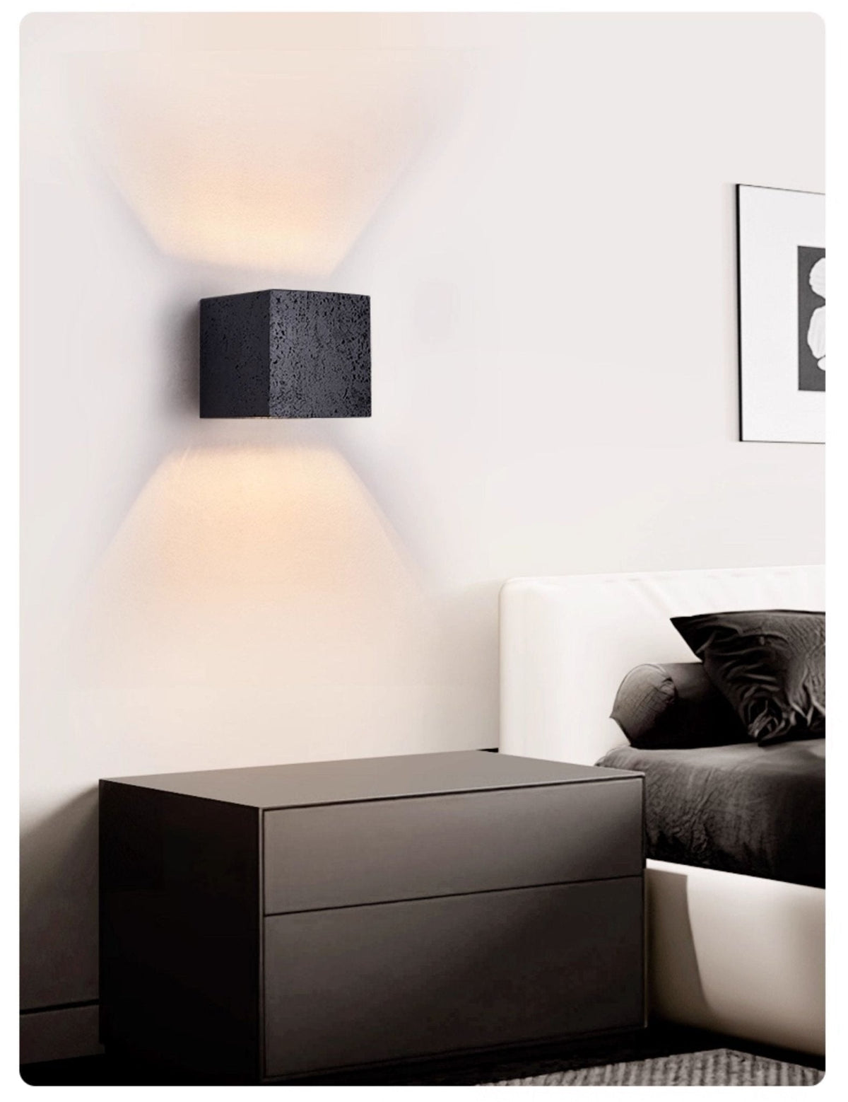 Valeise Kubus Zwart travertin wandlamp