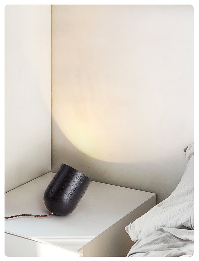 Lumi minimalistisch Zwart travertin tafellamp